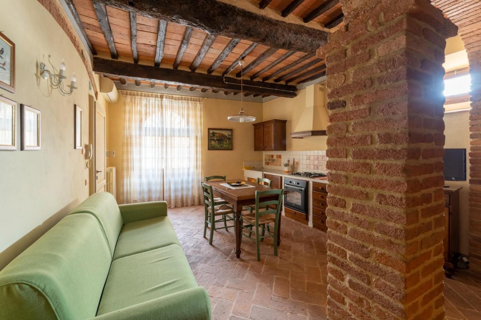 Apartment - Ground Floor - Photo 3