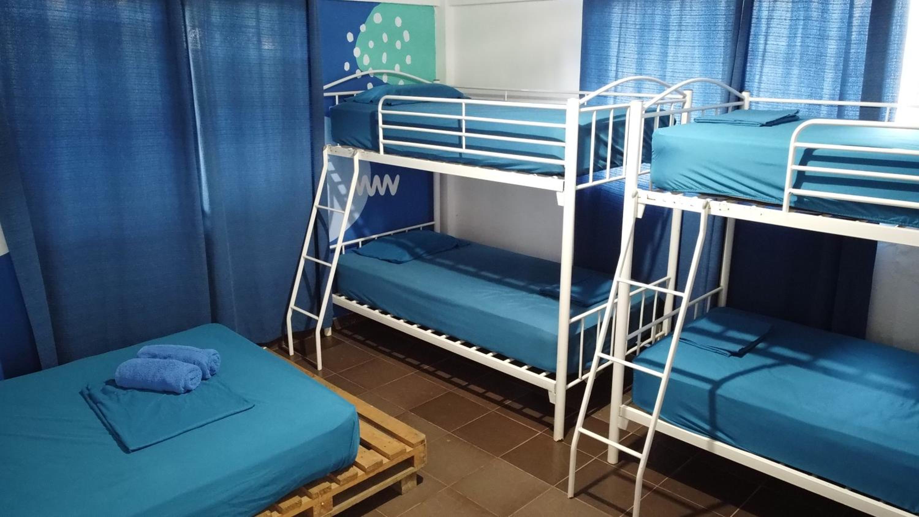 Single Bed in Mixed Dormitory Room photo 1
