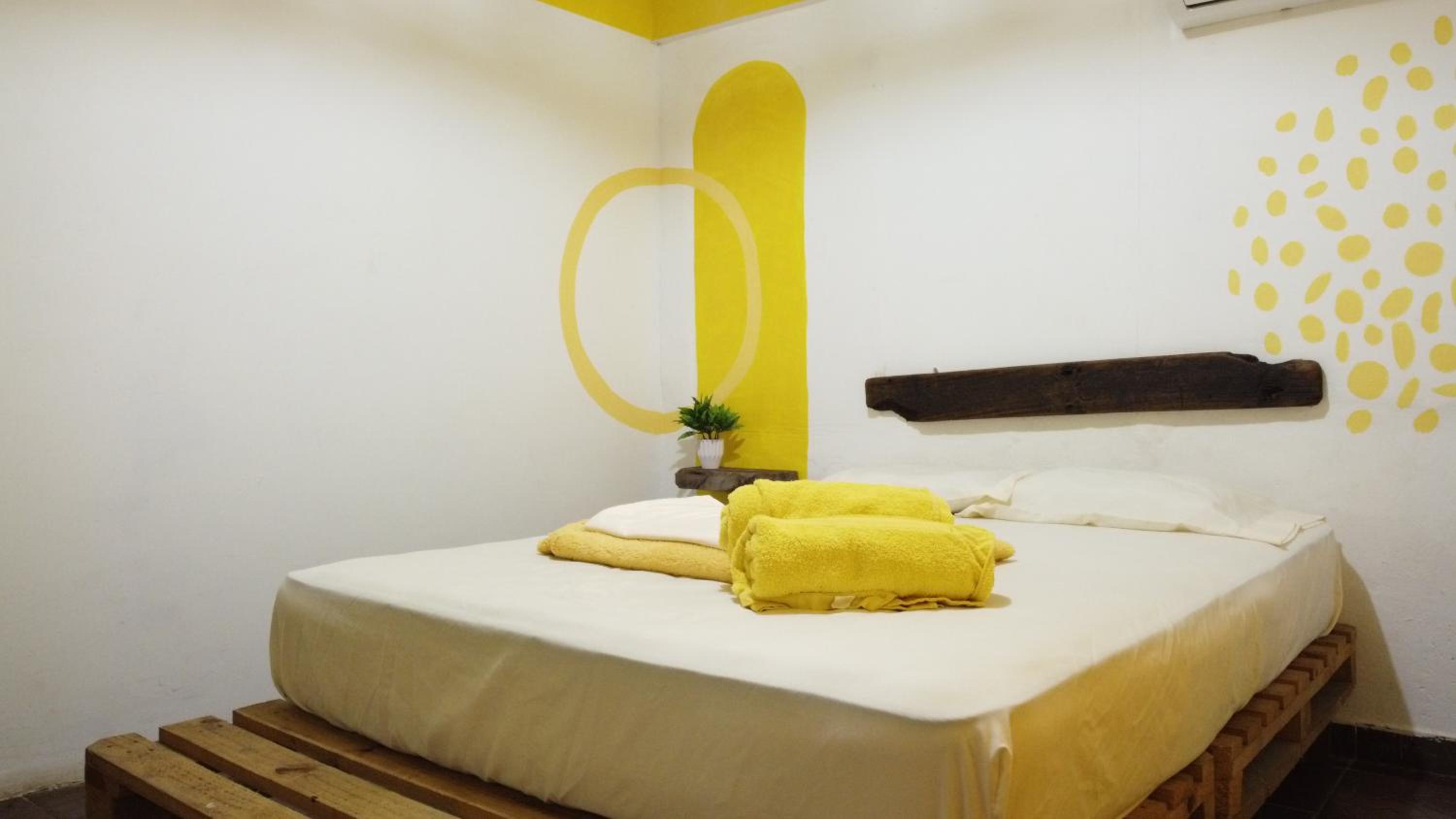 Economy Double Room photo 1