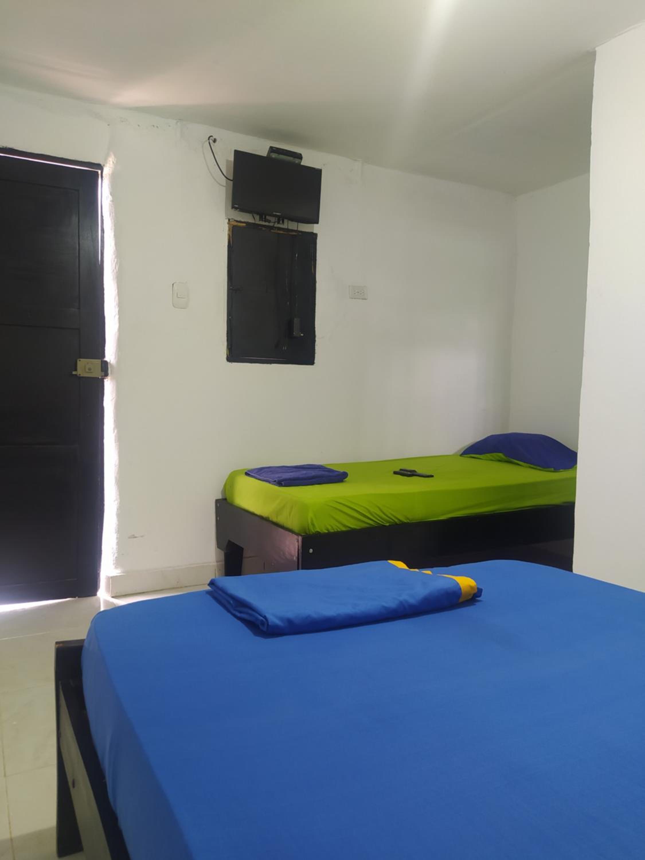 Triple Room with Private Bathroom photo 2