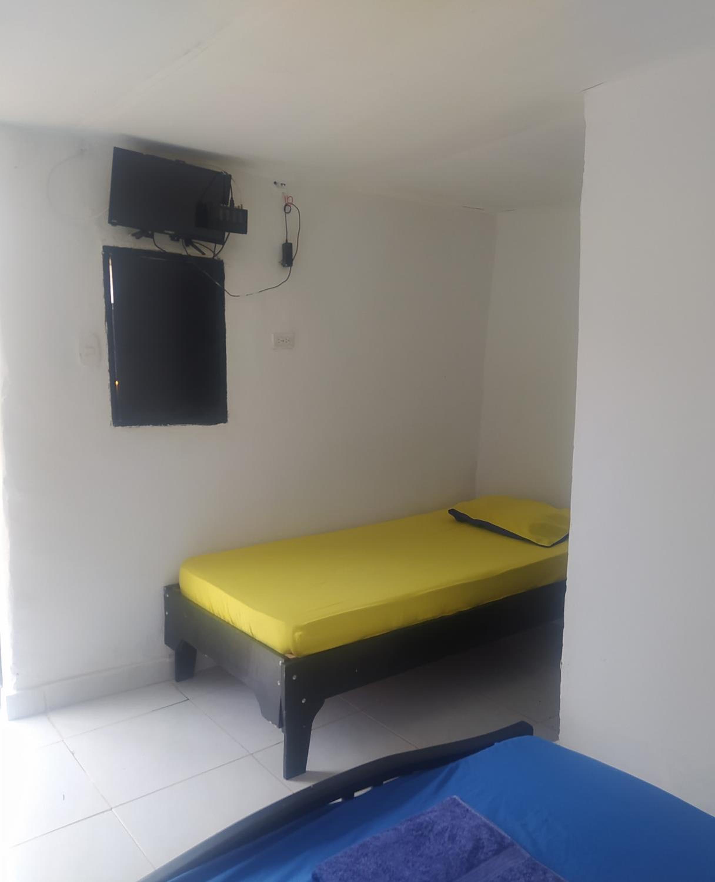 Triple Room with Private Bathroom photo 3