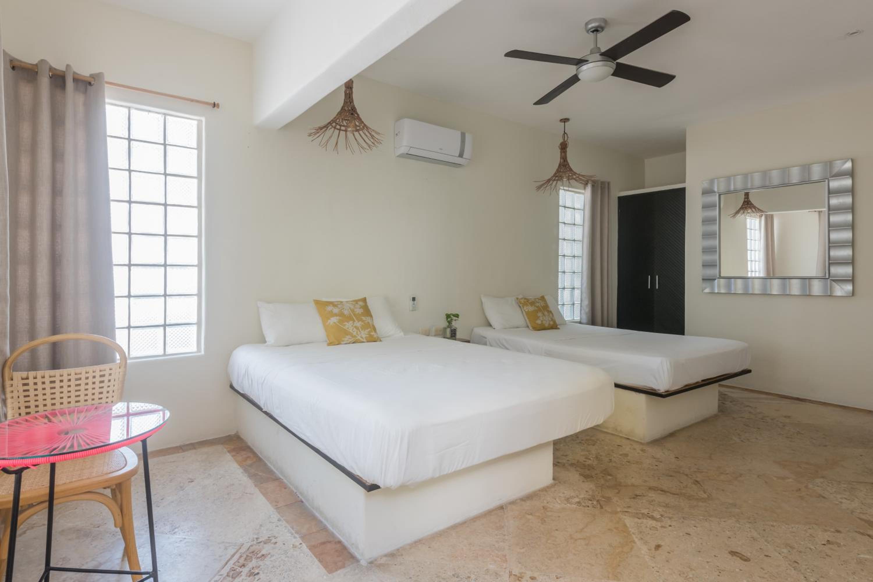 Standard Twin Room - Photo 34