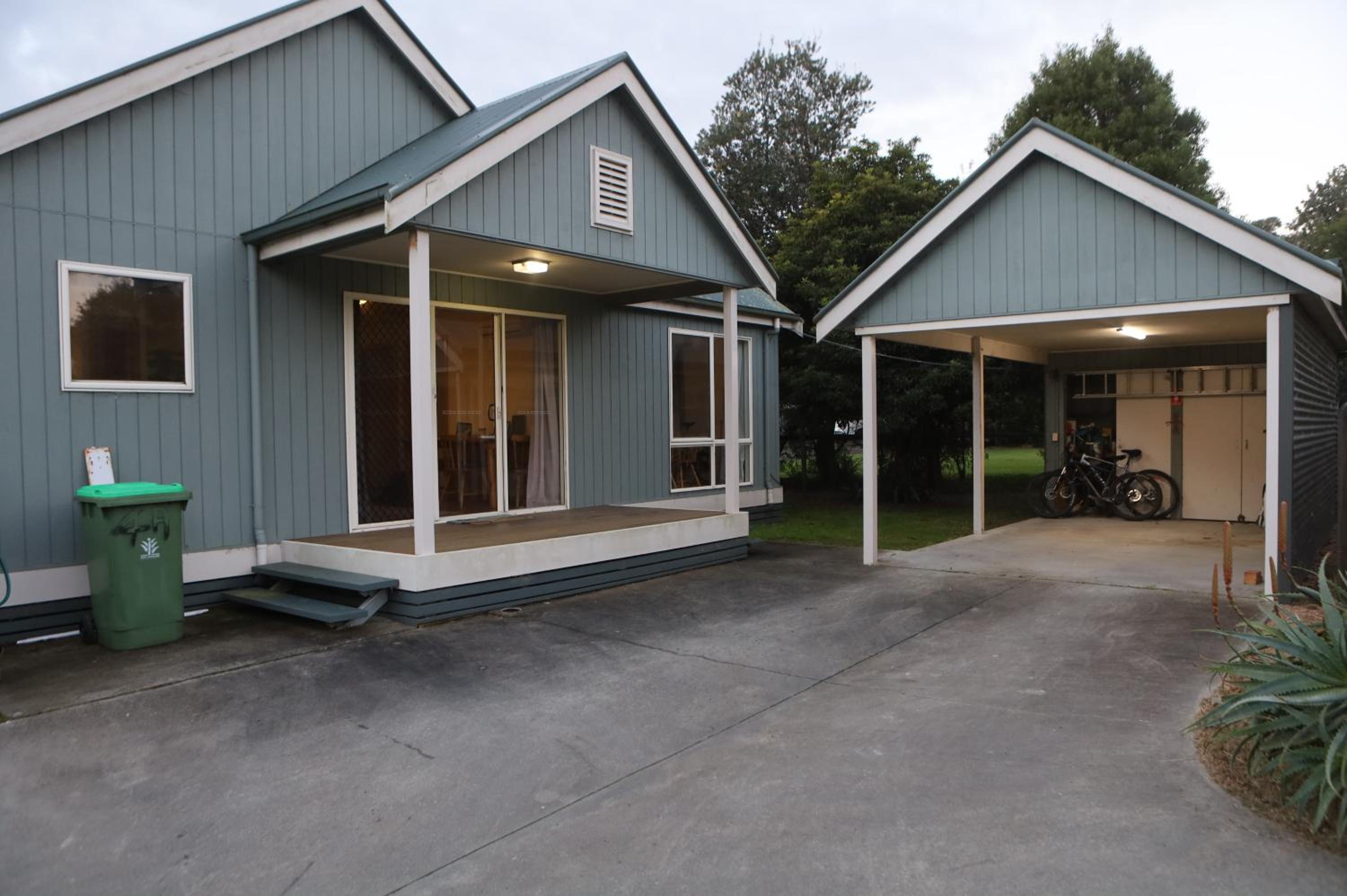 Two-Bedroom House photo 1