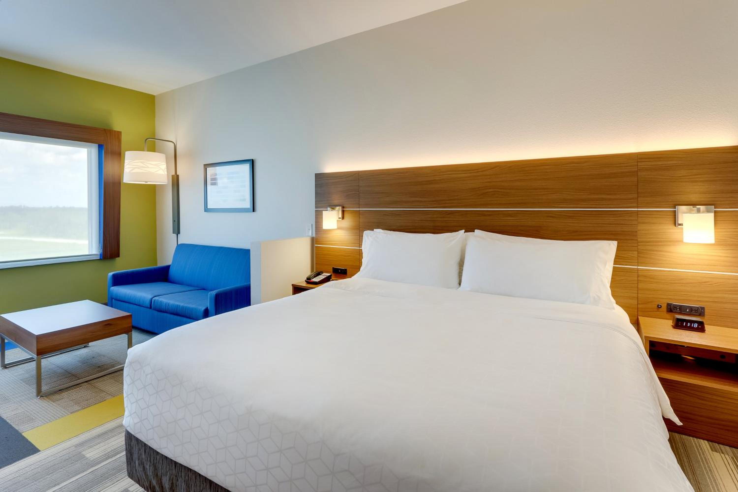 King Suite - Photo 8