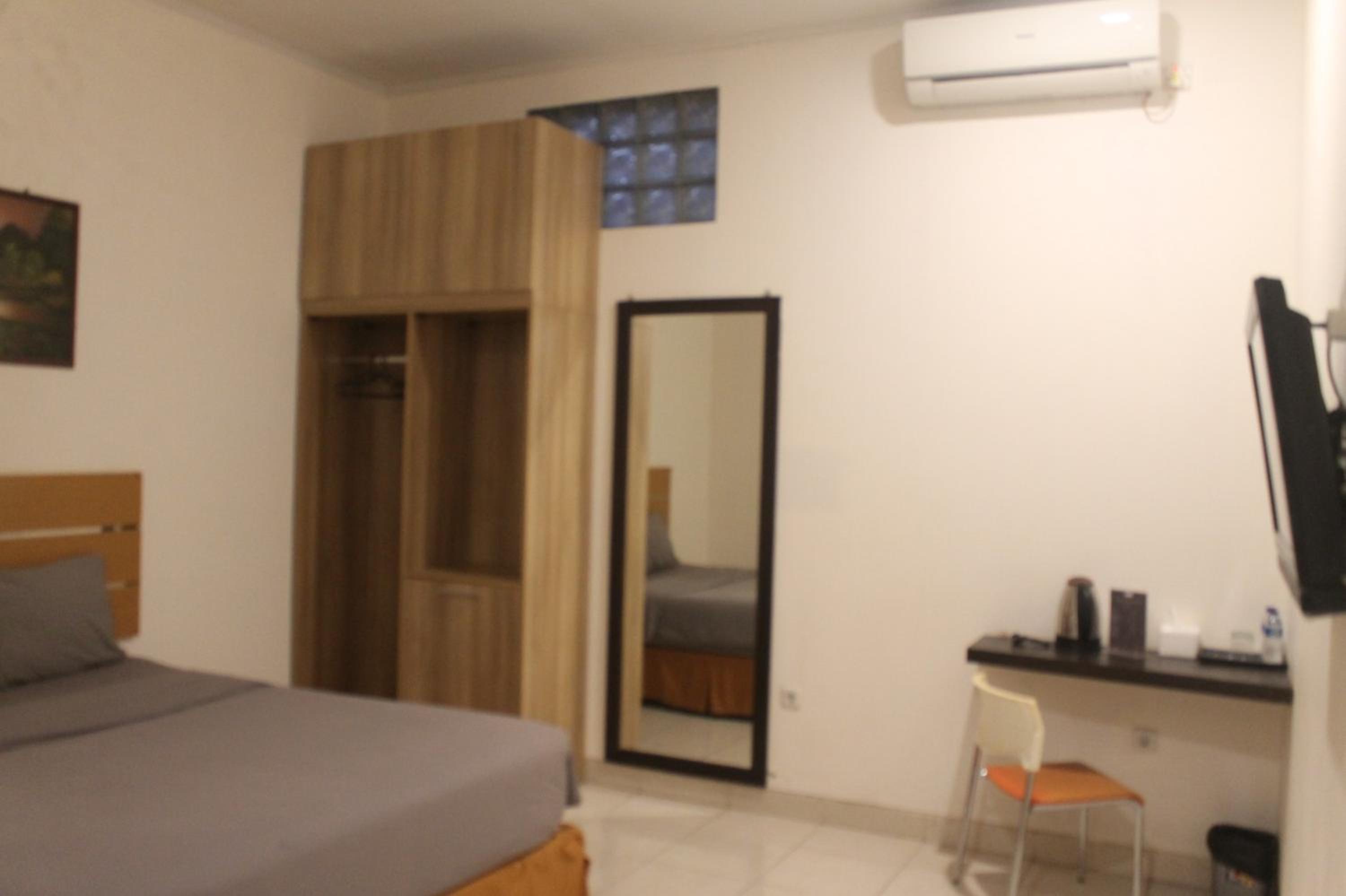 Standard Double Room With Shared Bathroom photo 1