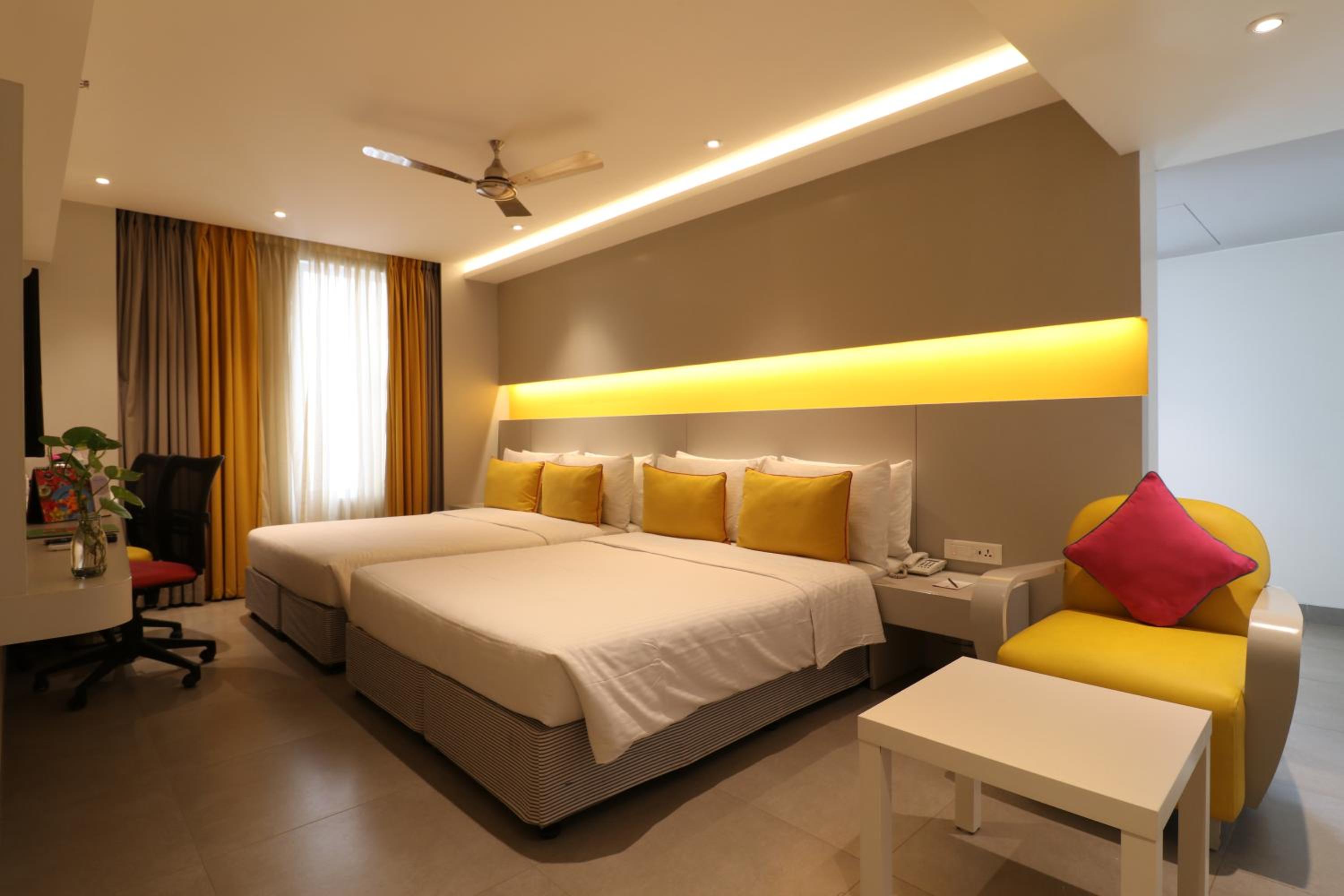 Deluxe Double Room photo 2