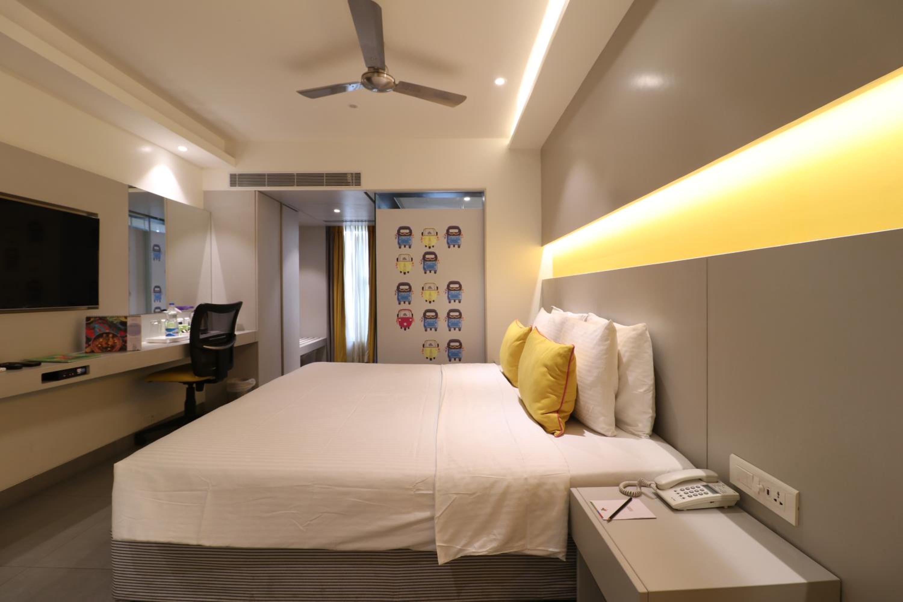 Deluxe Double Room photo 3