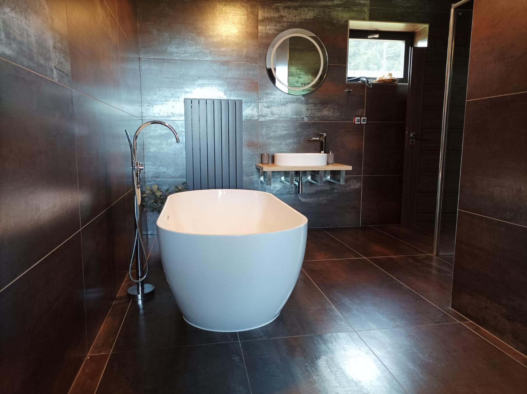 Deluxe Double Room with Bath photo 1
