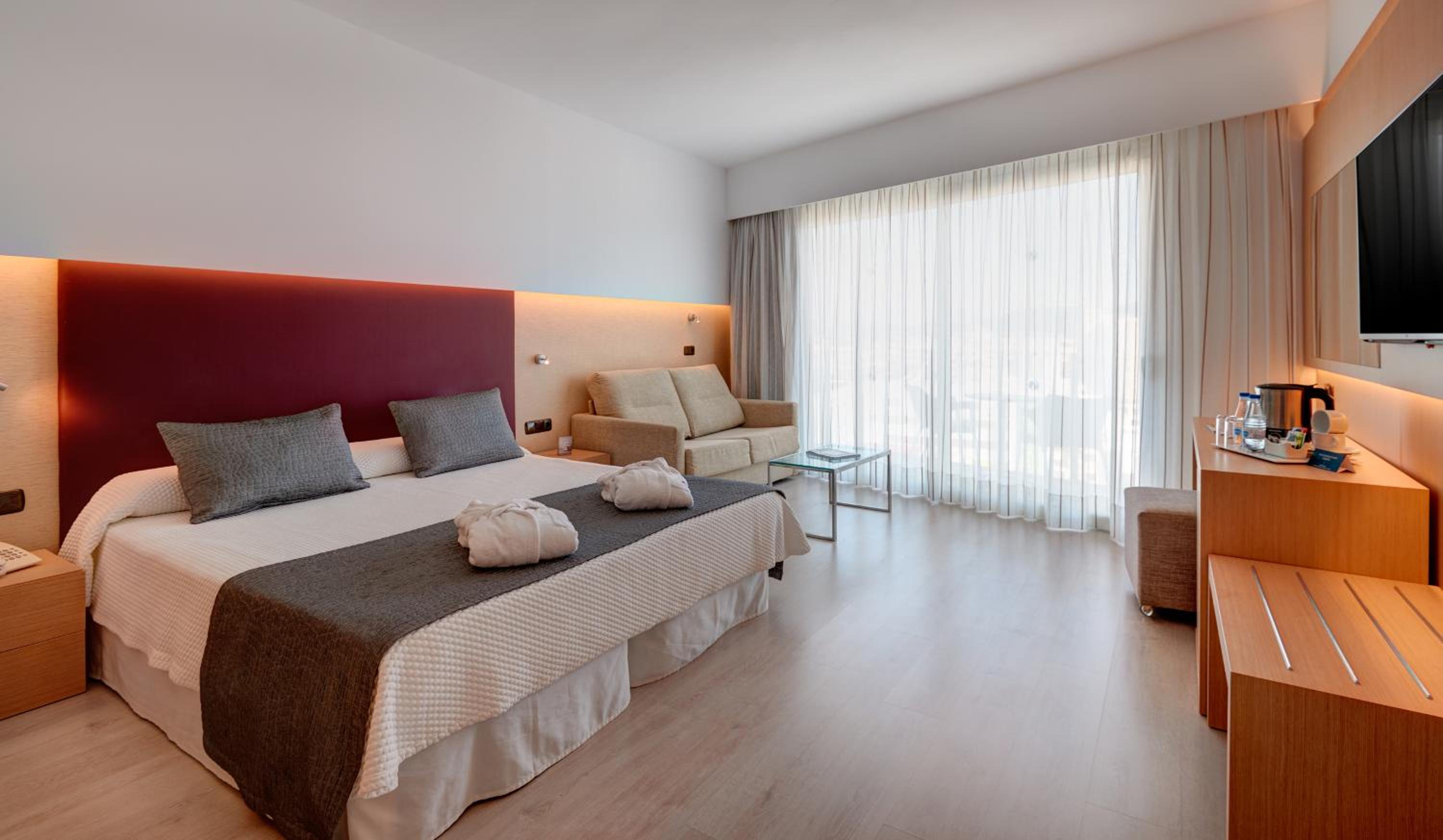 Junior Suite Lateral Sea View