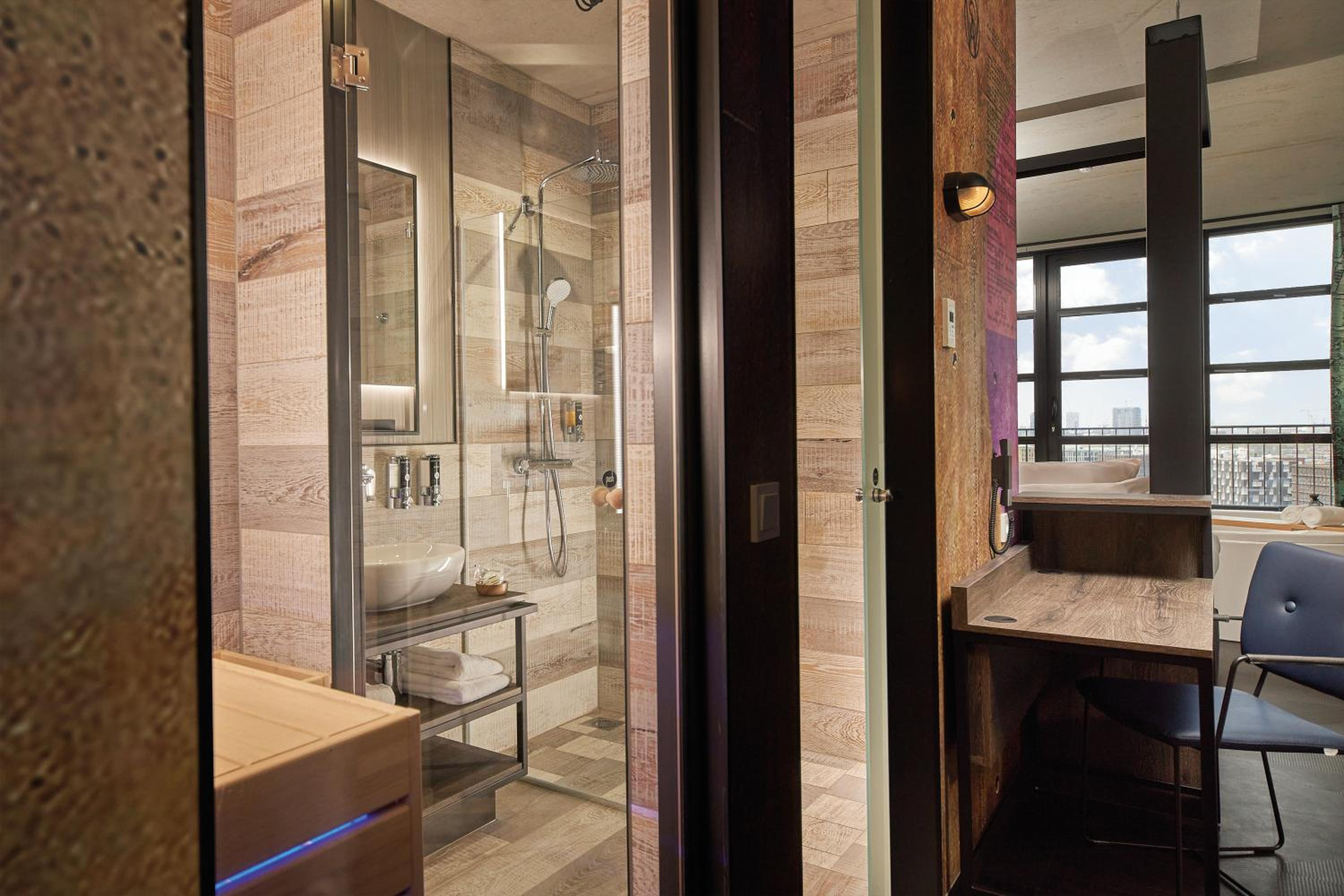 Wellness Panorama Room with Sauna