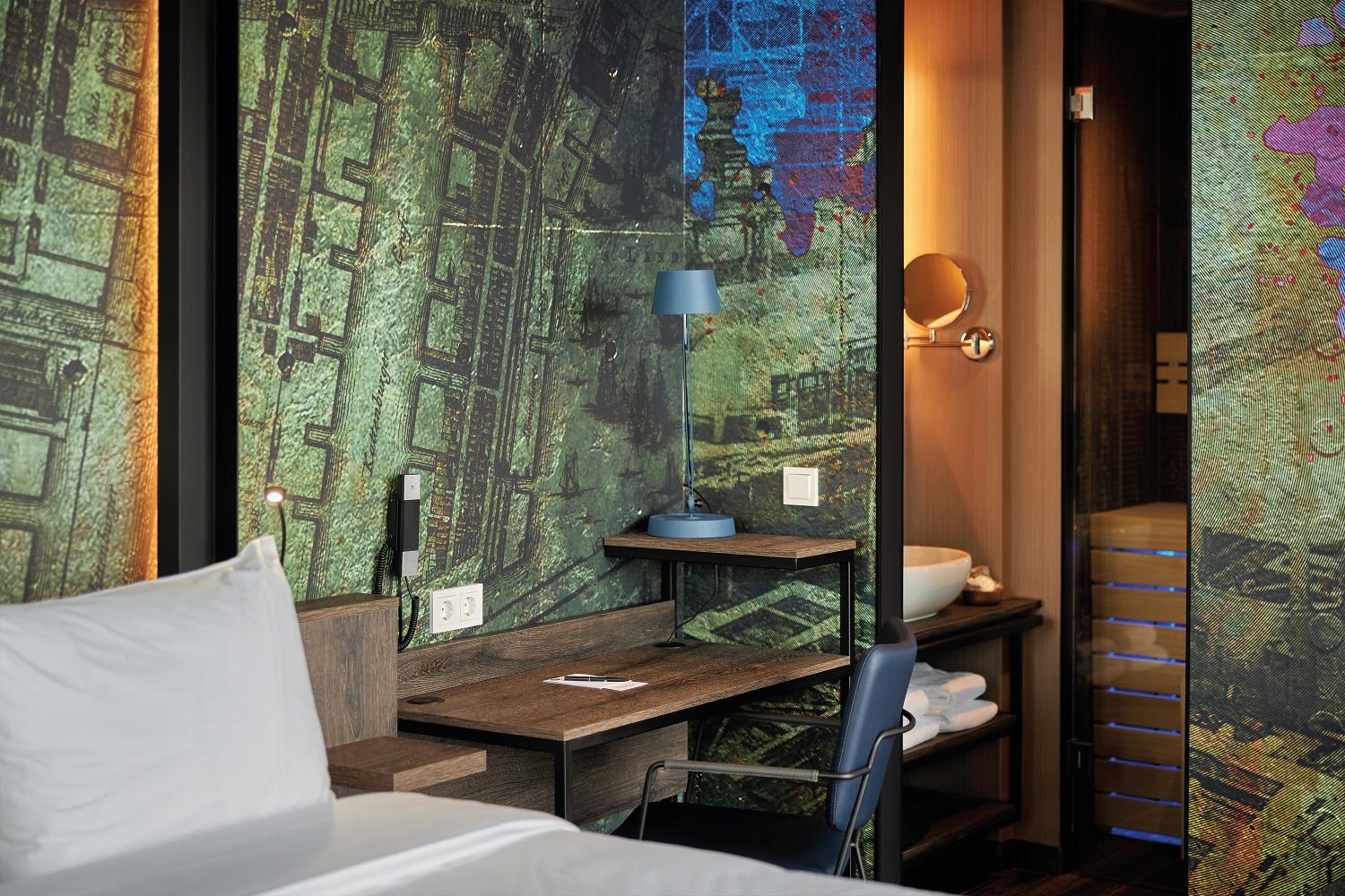 Wellness Suite with Sauna