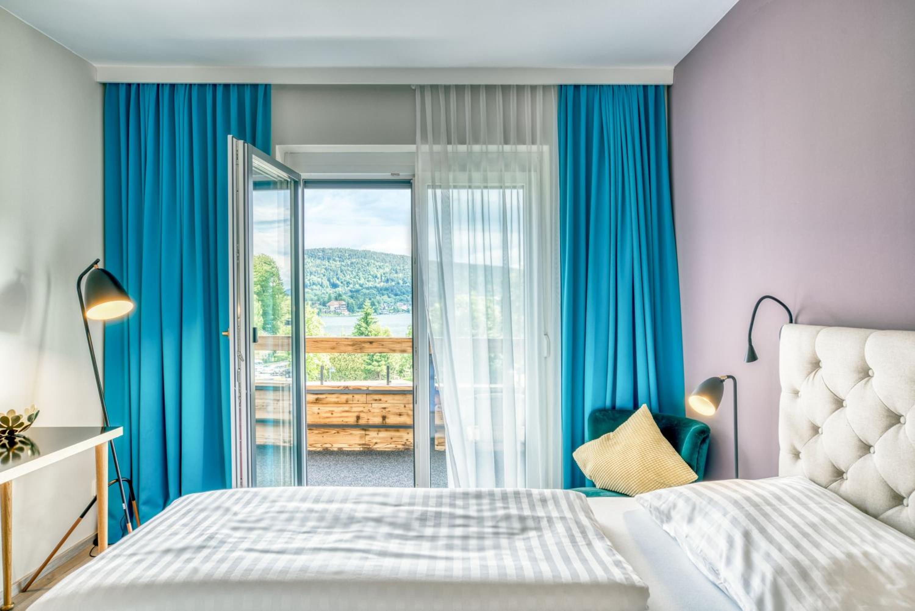 Junior Suite with Balcony photo 1