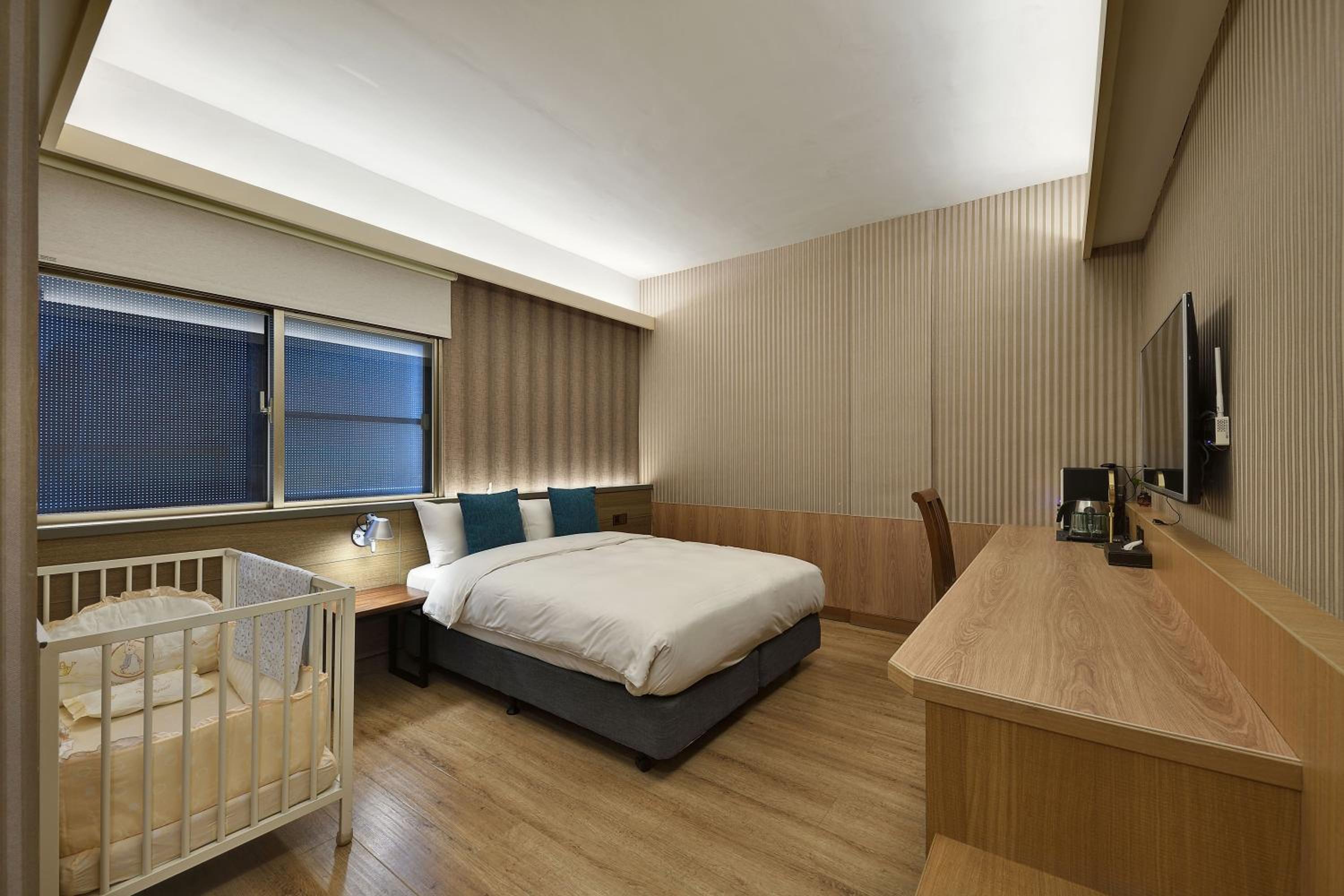 Standard Double Room photo 2