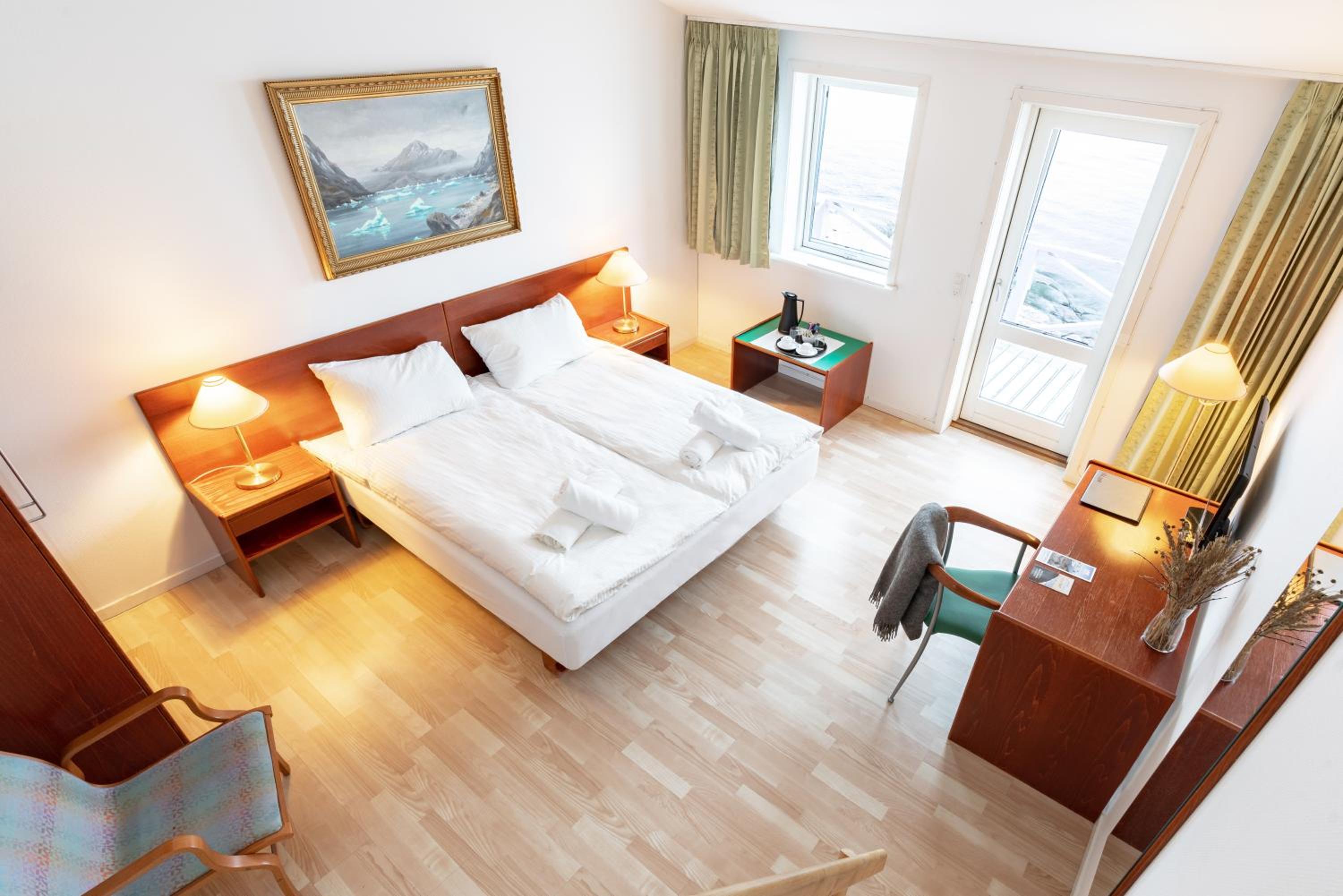 Studio Apartment with Sea View