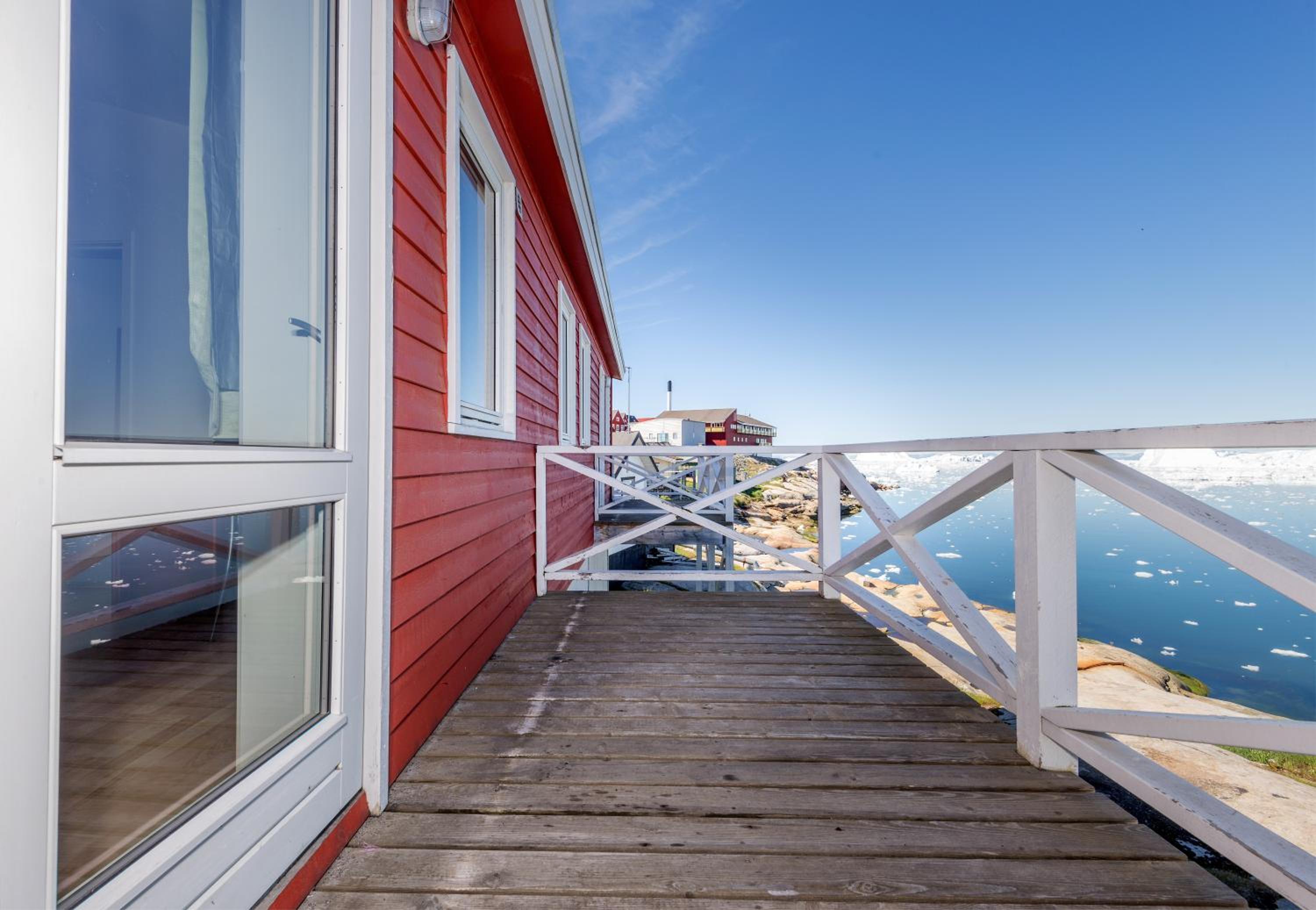 Studio Apartment with Sea View photo 2