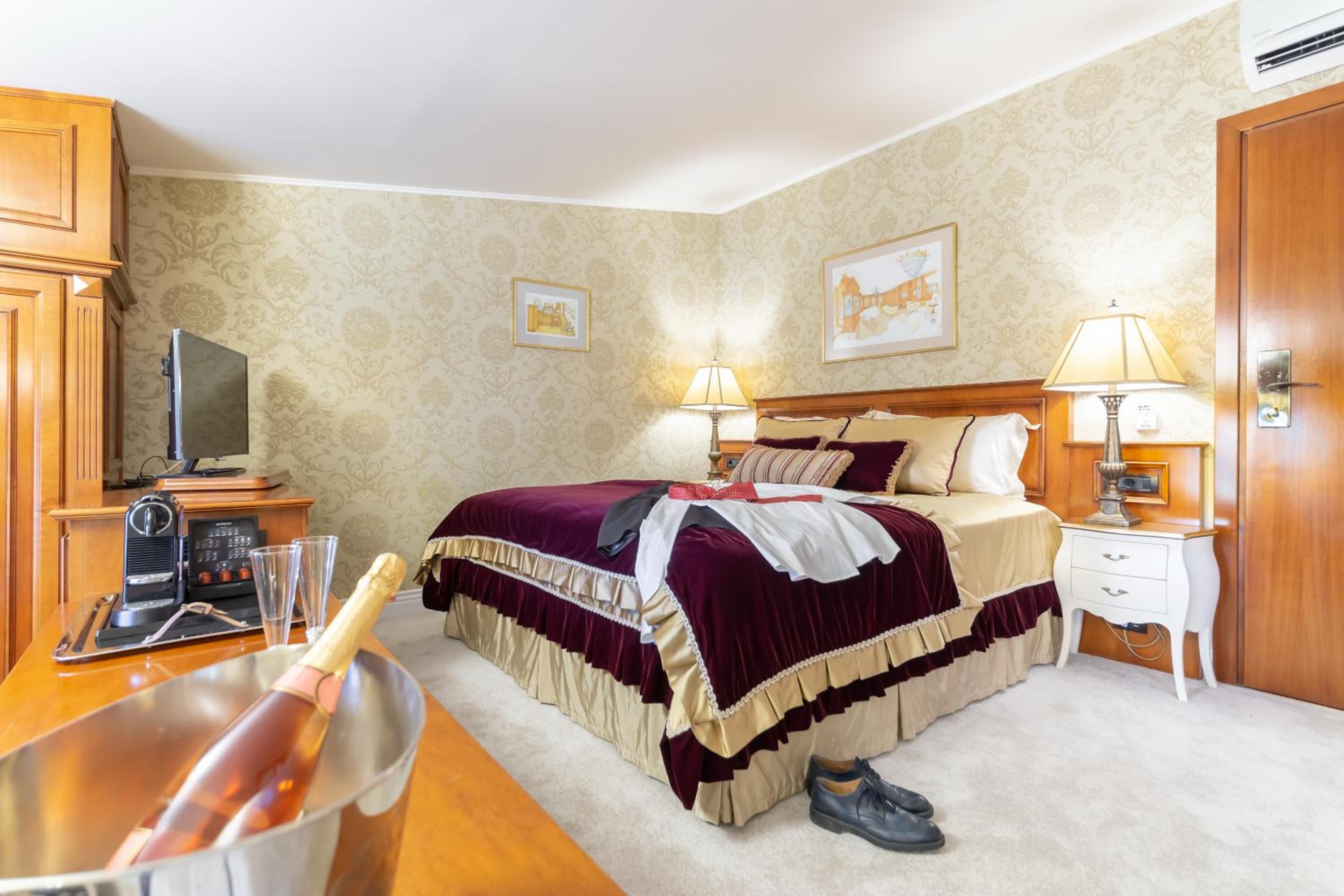 Deluxe Chic Room photo 1
