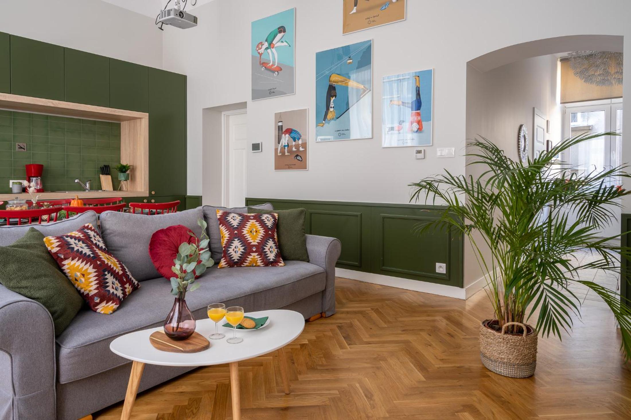 Two-Bedroom Apartment - Photo 22