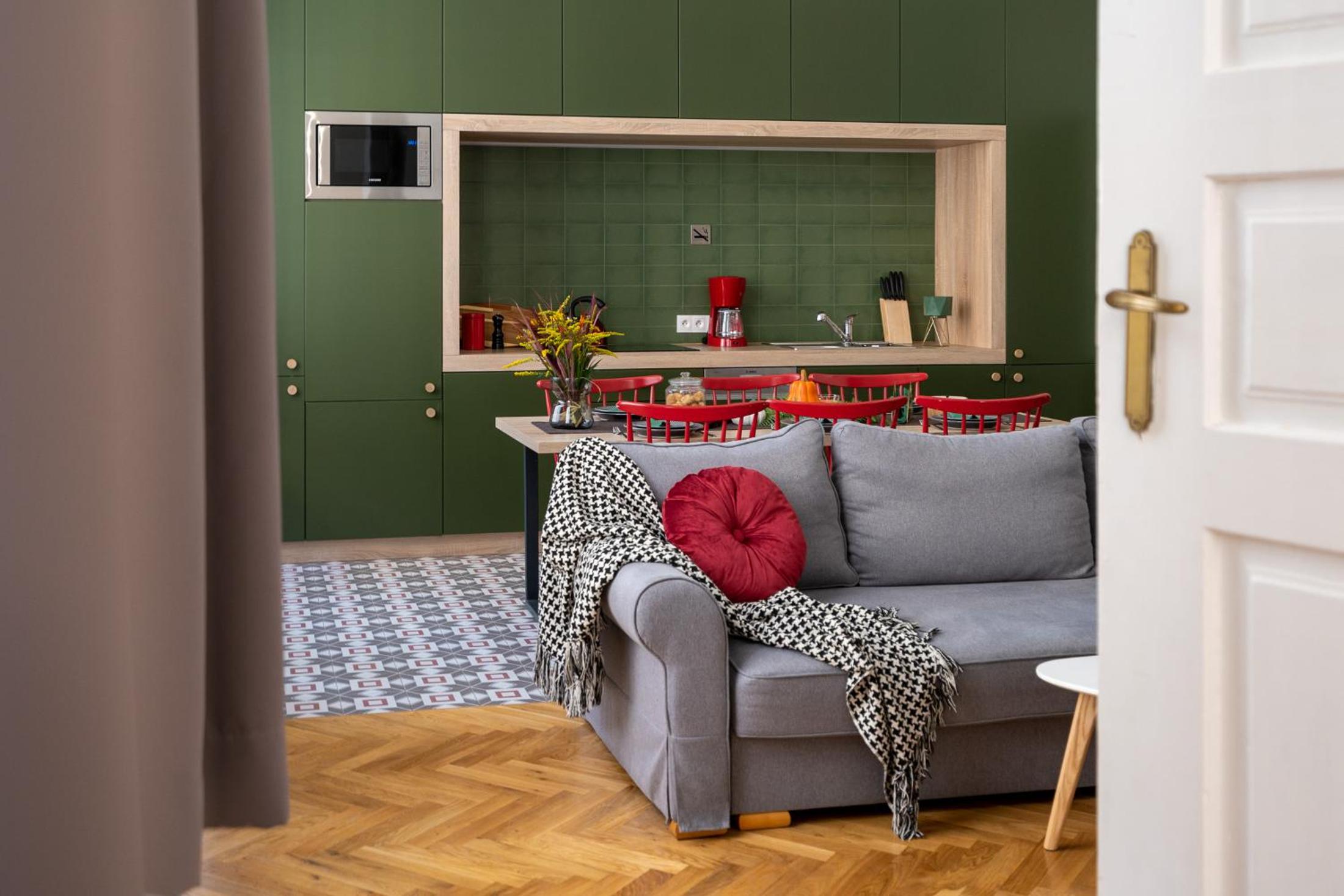 Two-Bedroom Apartment - Photo 8