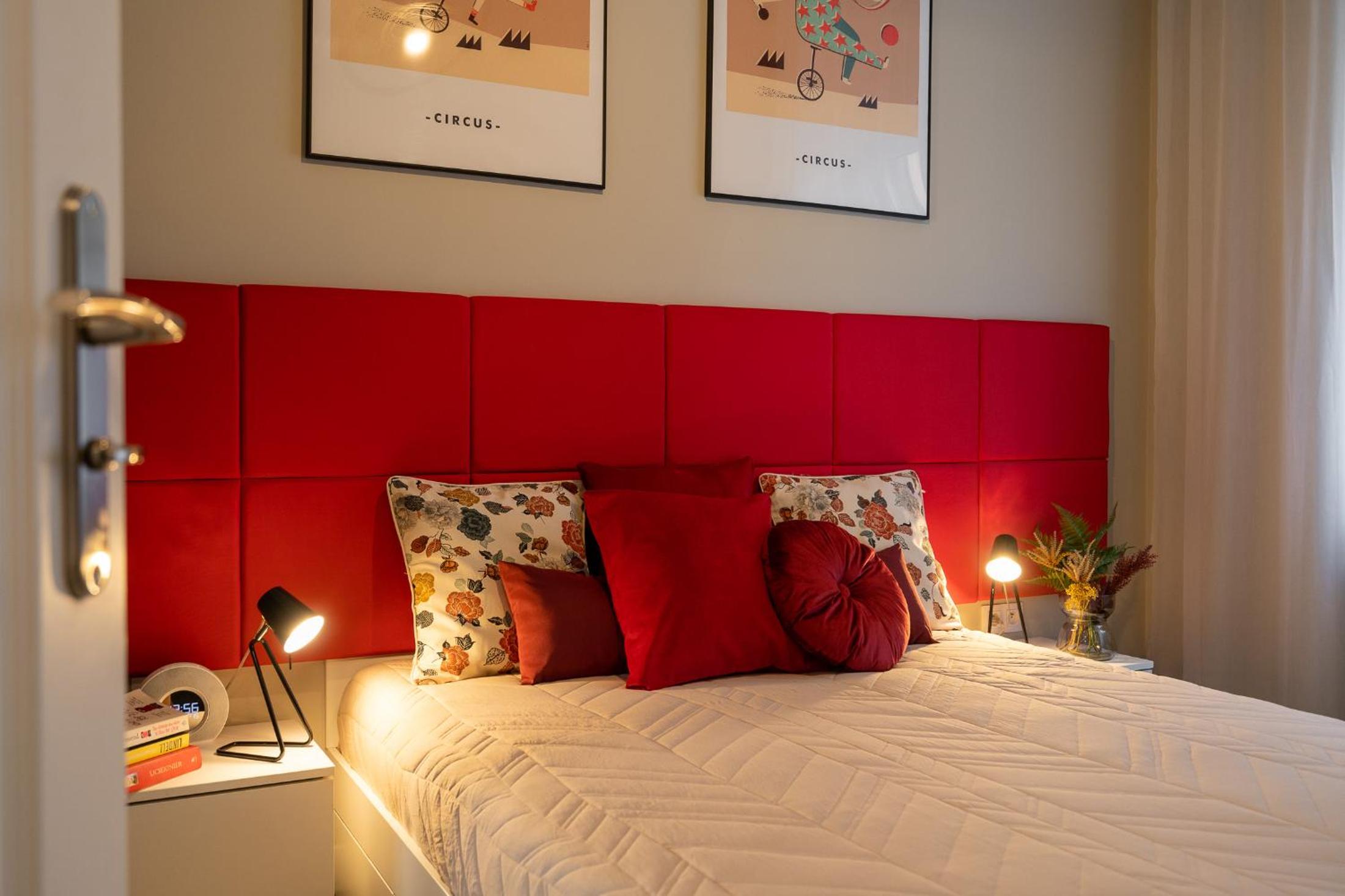 Two-Bedroom Apartment - Photo 5