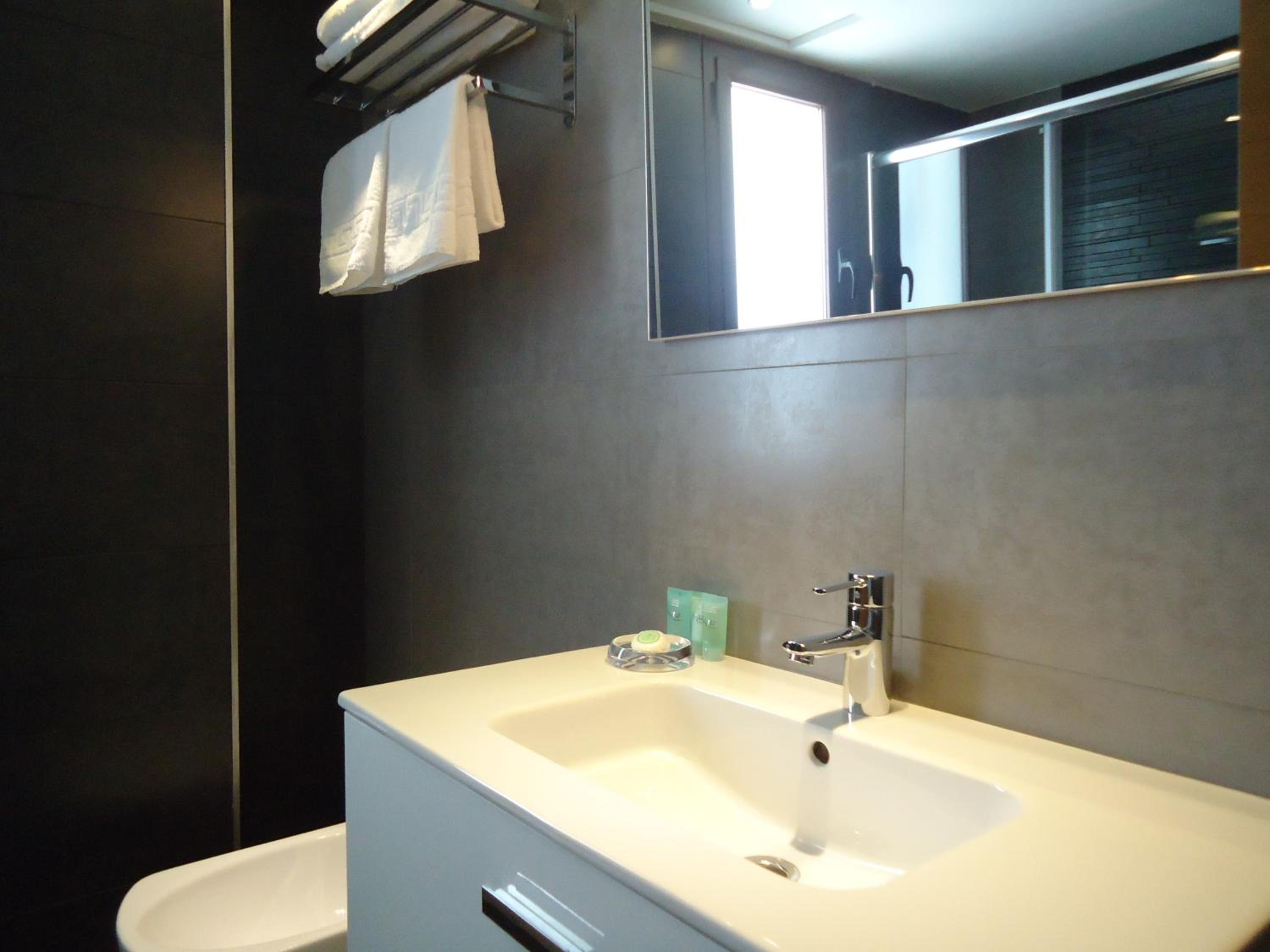 Duplex Three Bedroom Apartment photo 2