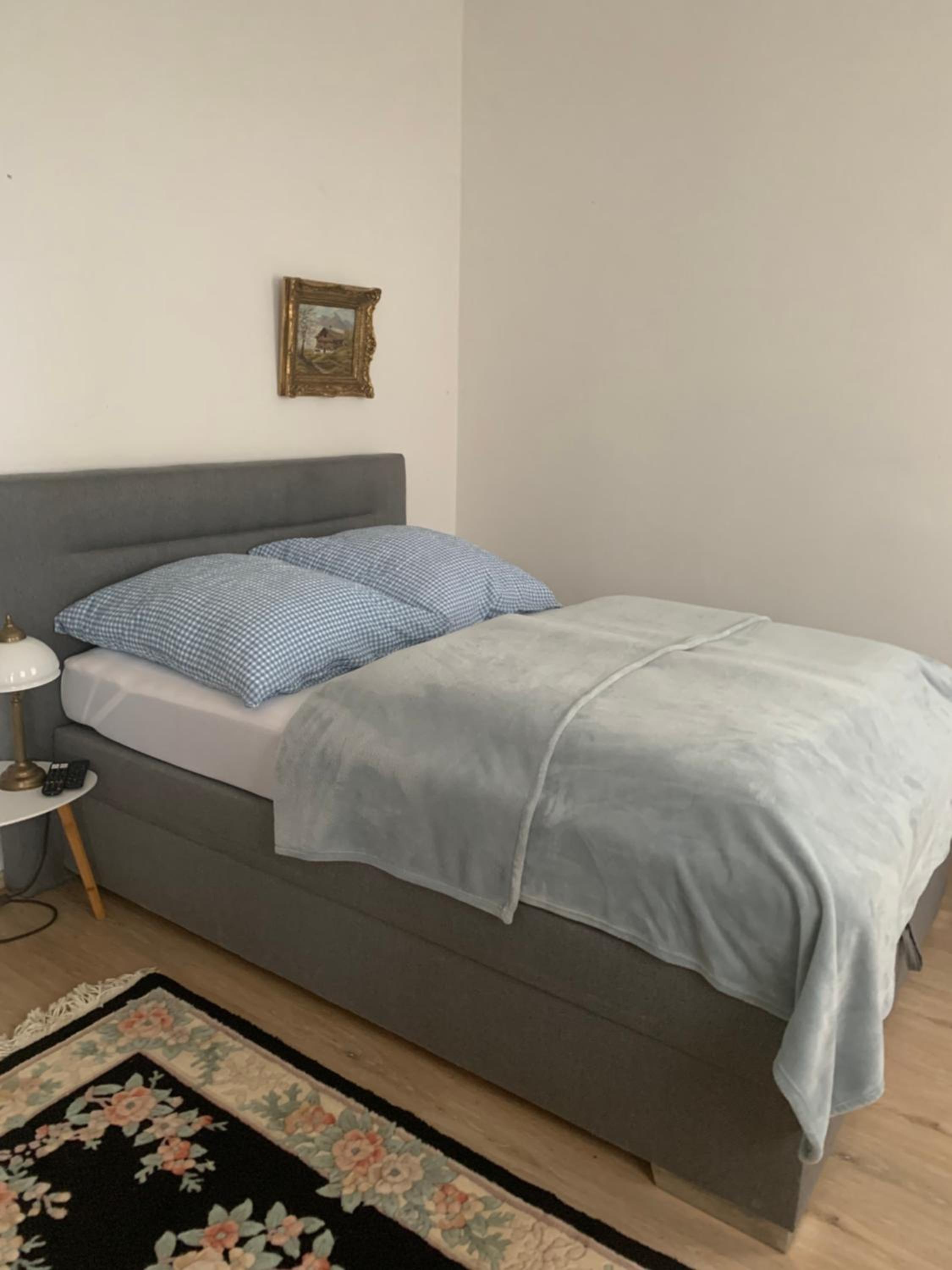 One-Bedroom Apartment - Photo 6