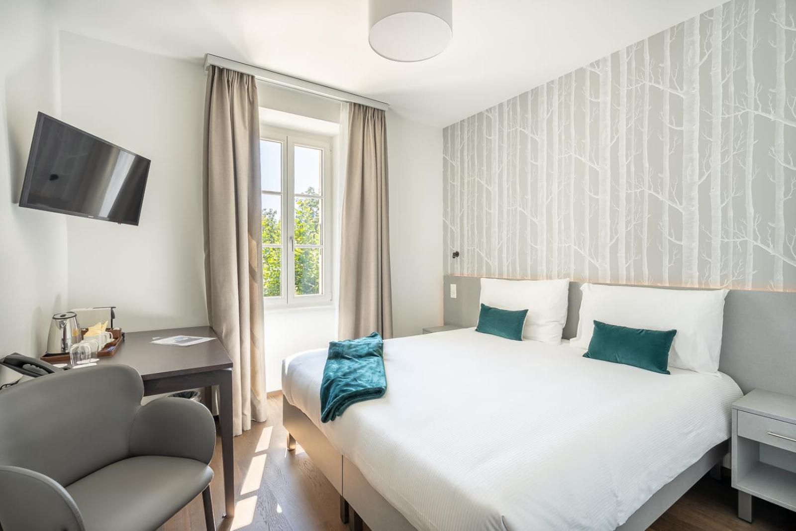 Small Double Room photo 1