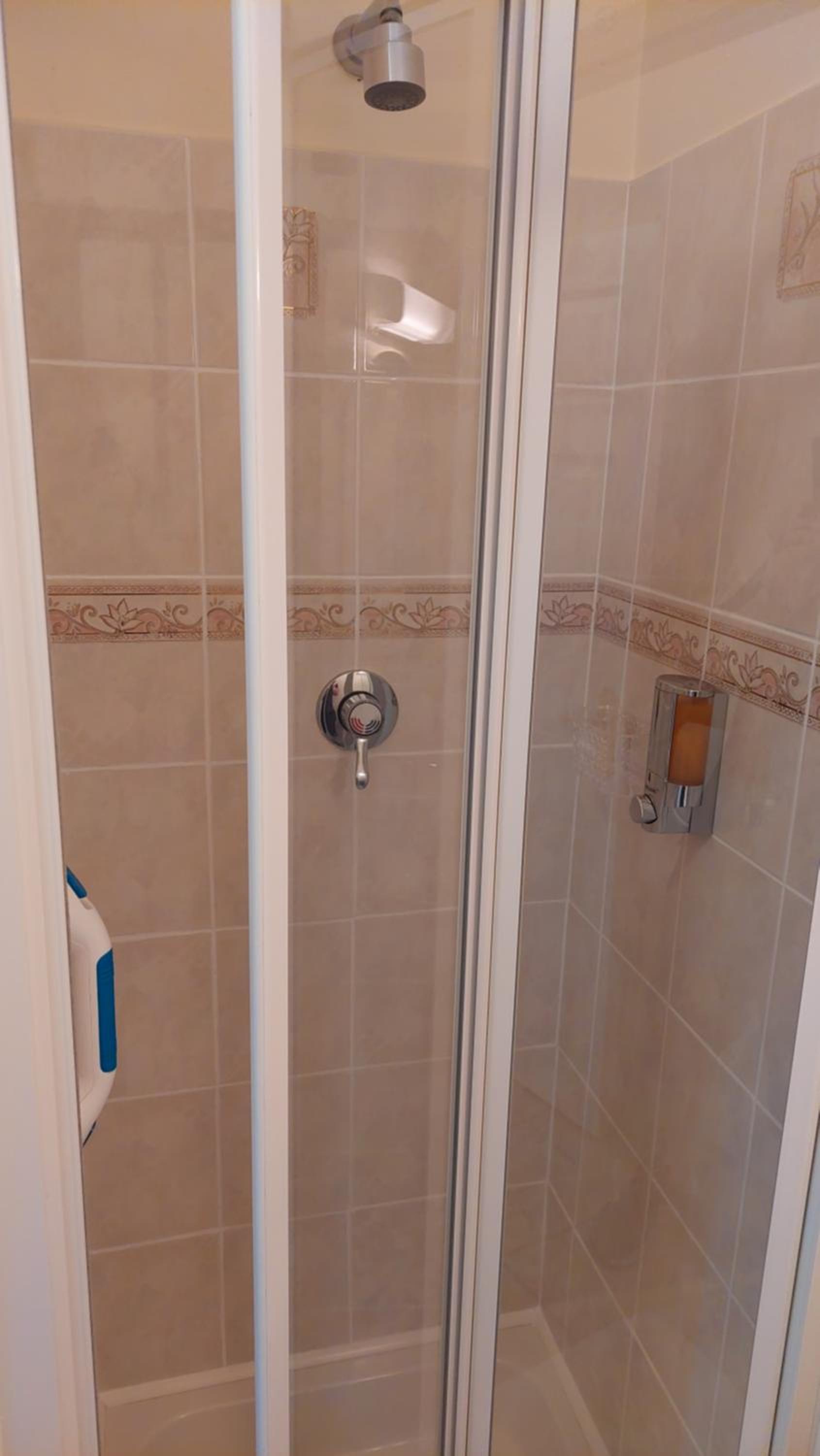 Double Room with Sea View - Photo 4