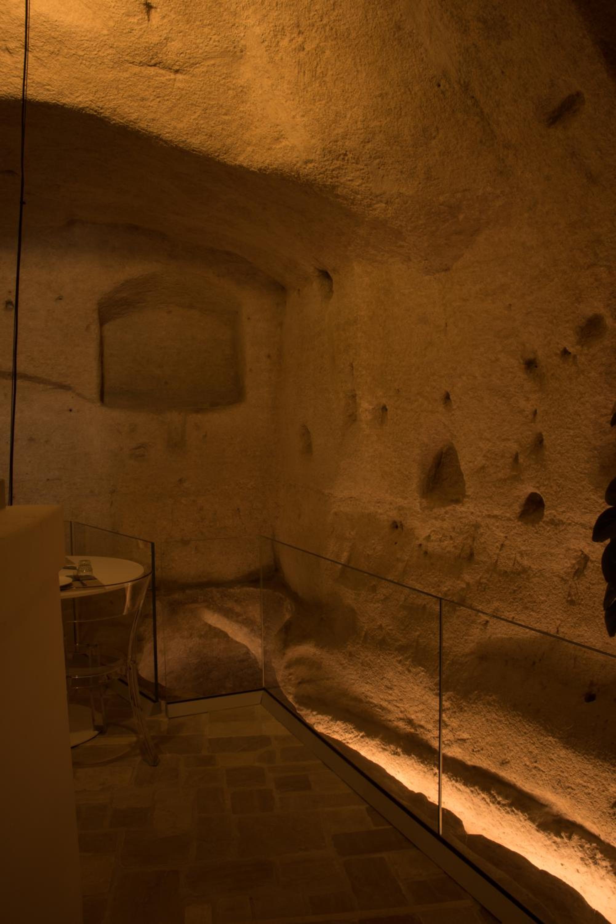 Queen Room with Spa Bath - Photo 2