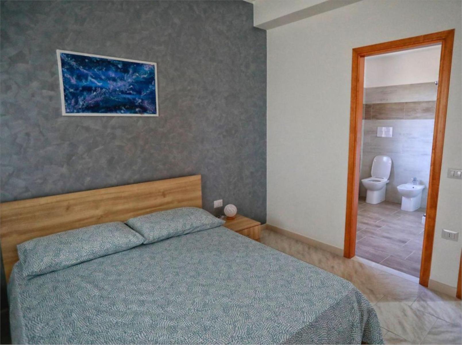 Triple Room with Bathroom - Photo 1