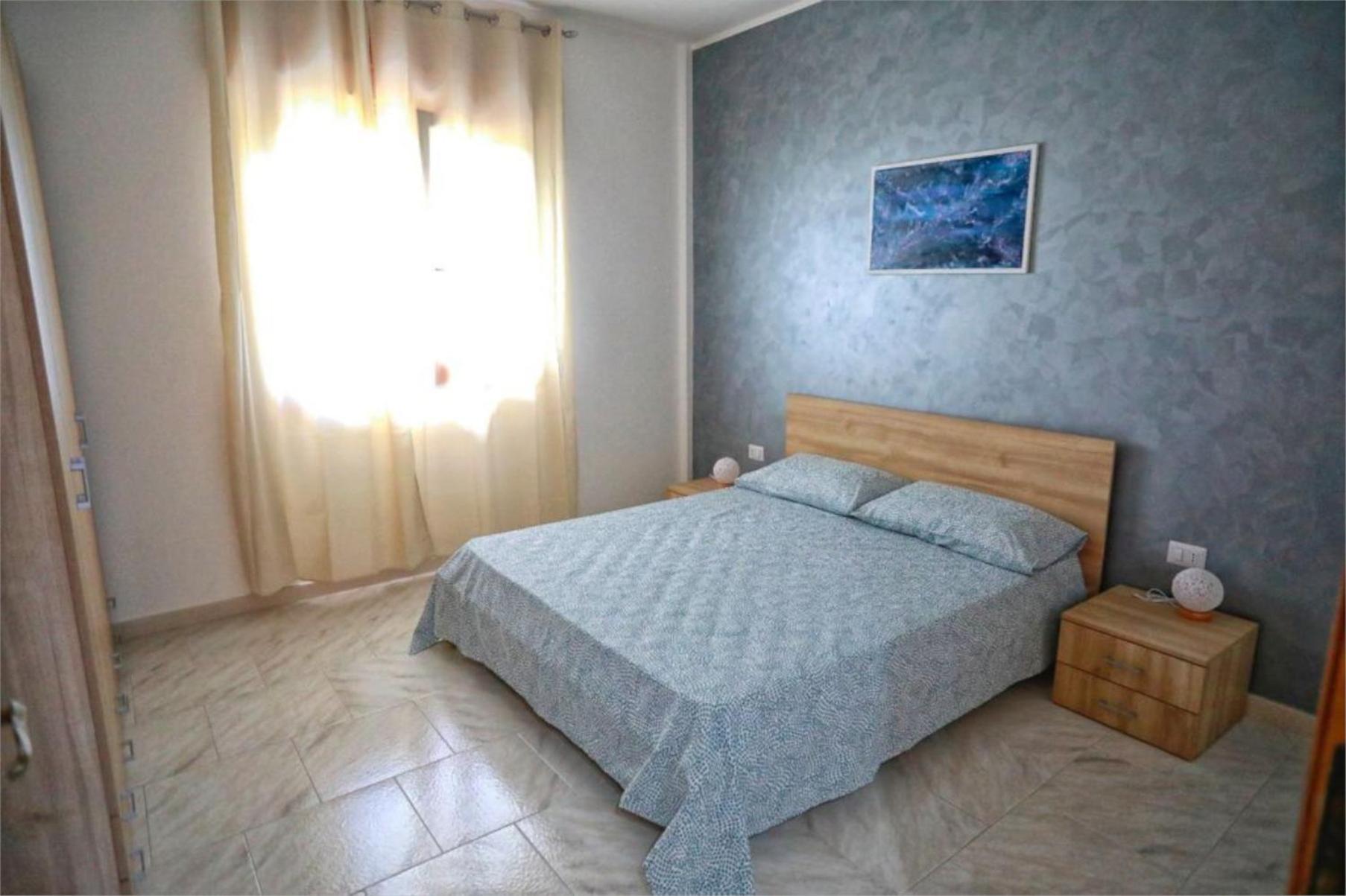 Triple Room with Bathroom - Photo 3