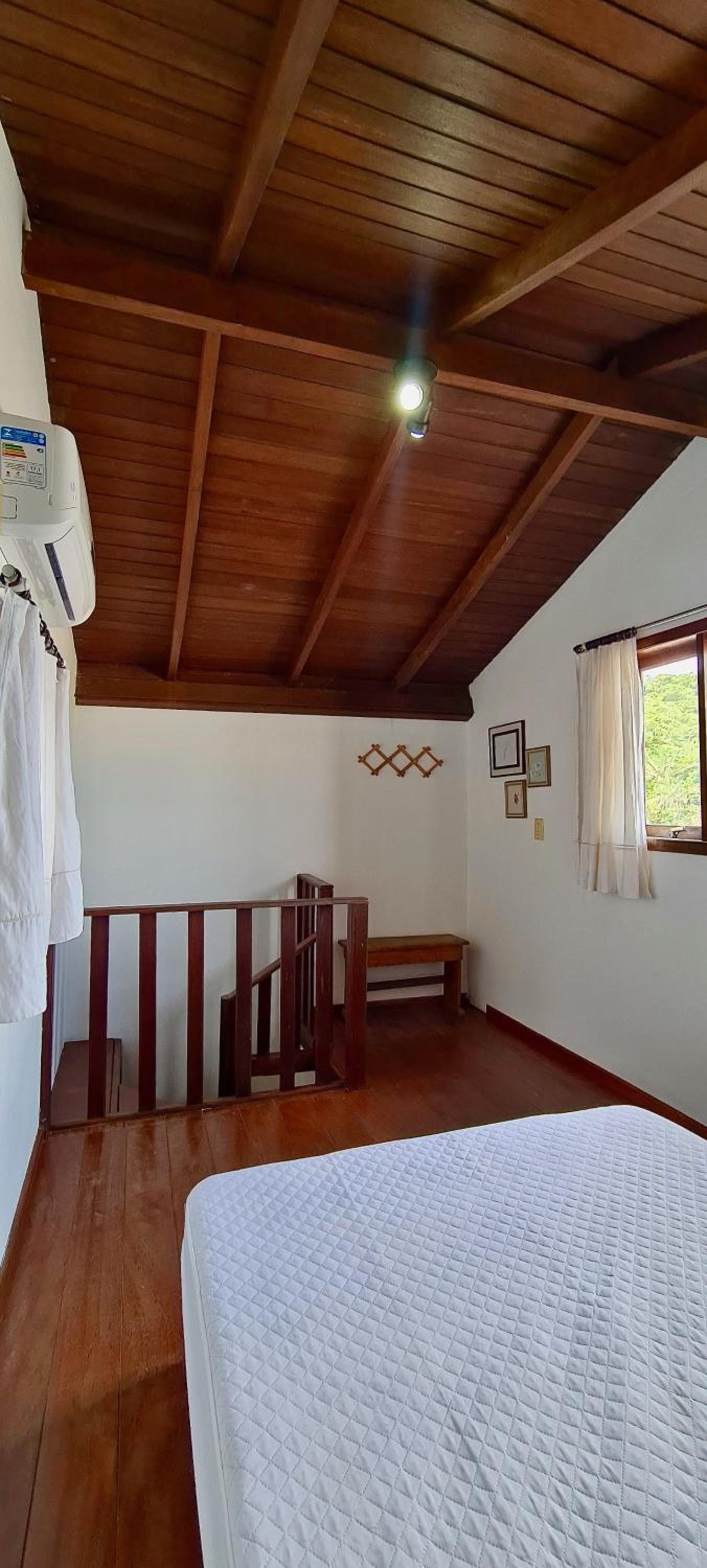 Four-Bedroom House photo 1