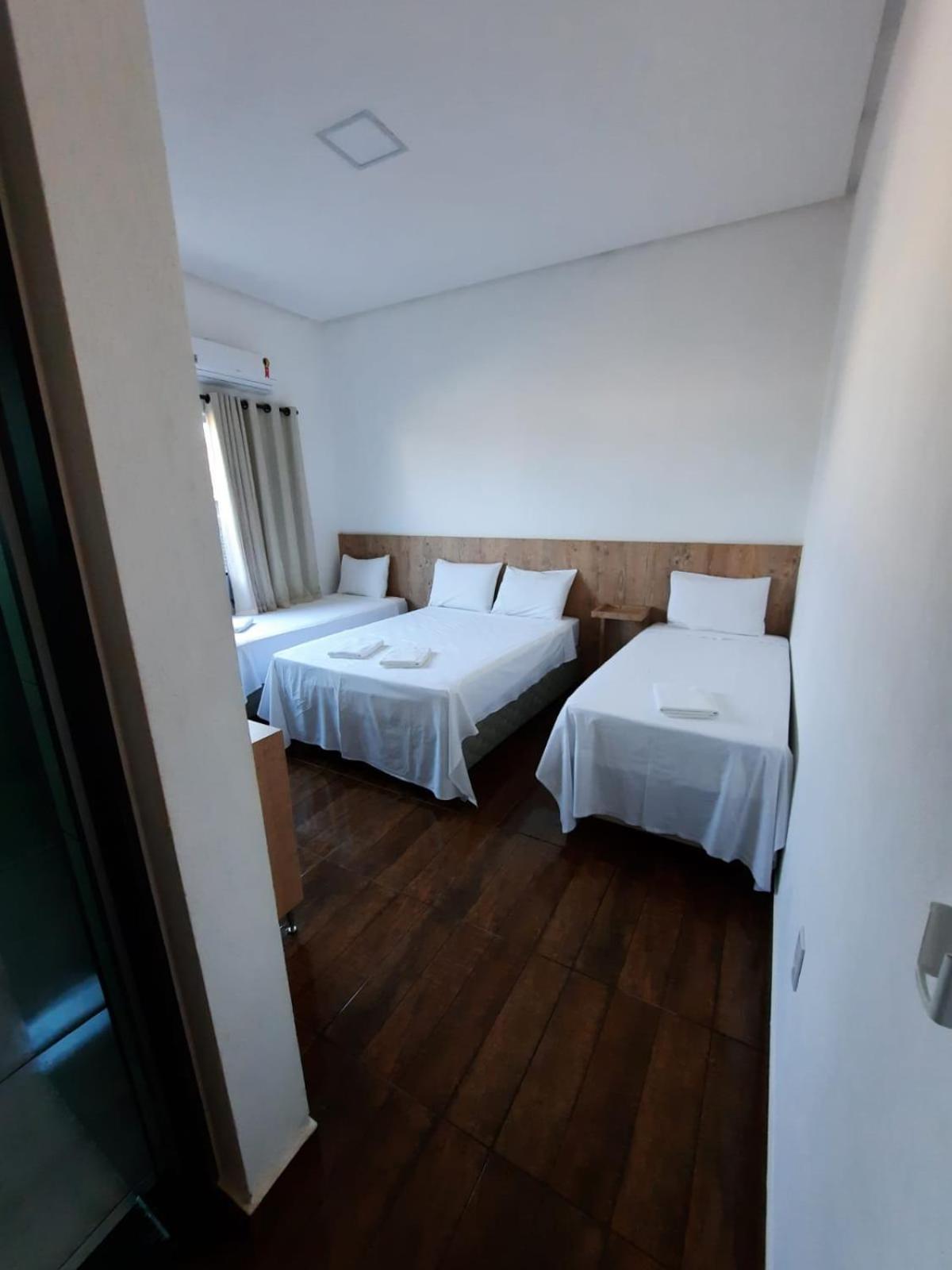 Suite - Photo 1