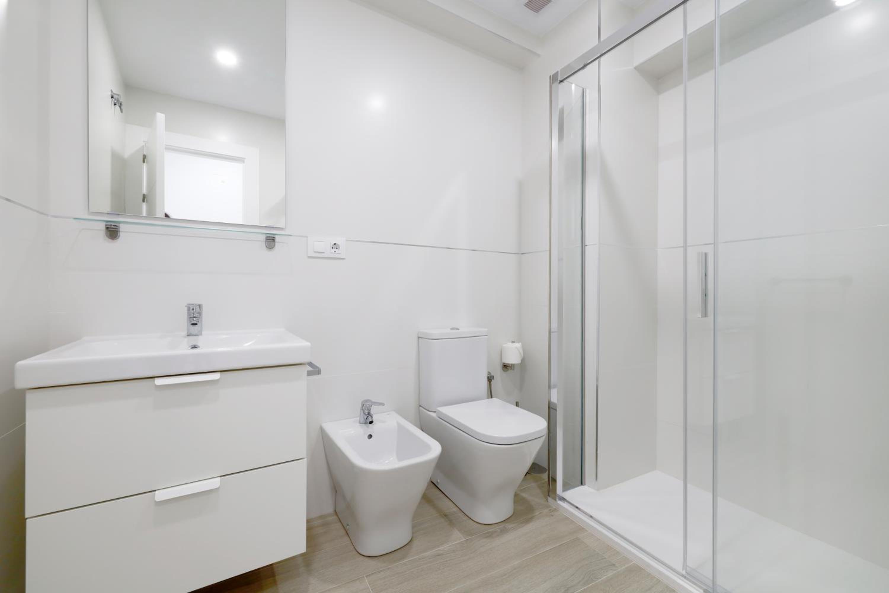 Three-Bedroom Apartment - Photo 15