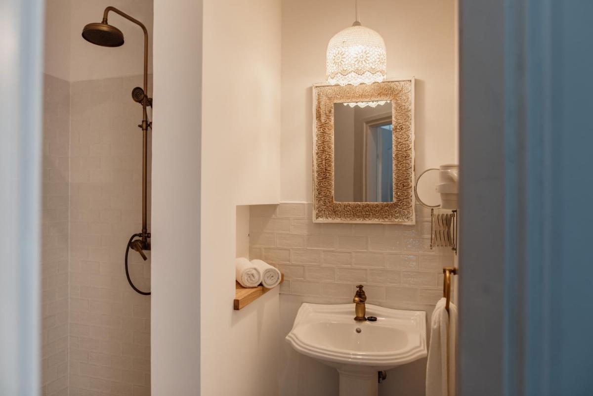Double Room with Terrace photo 3