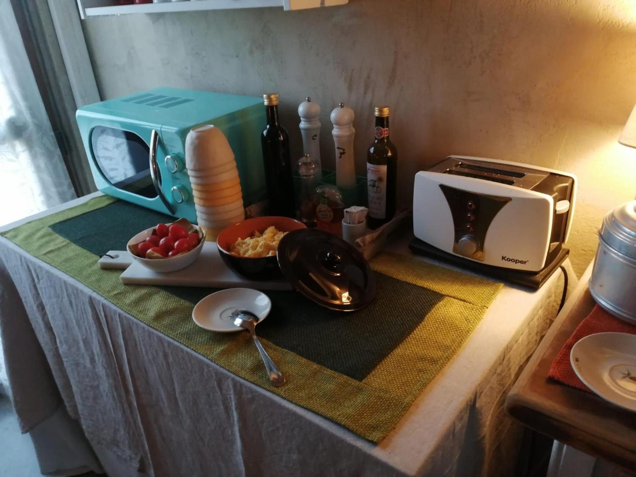 Deluxe Junior Suite - Photo 15