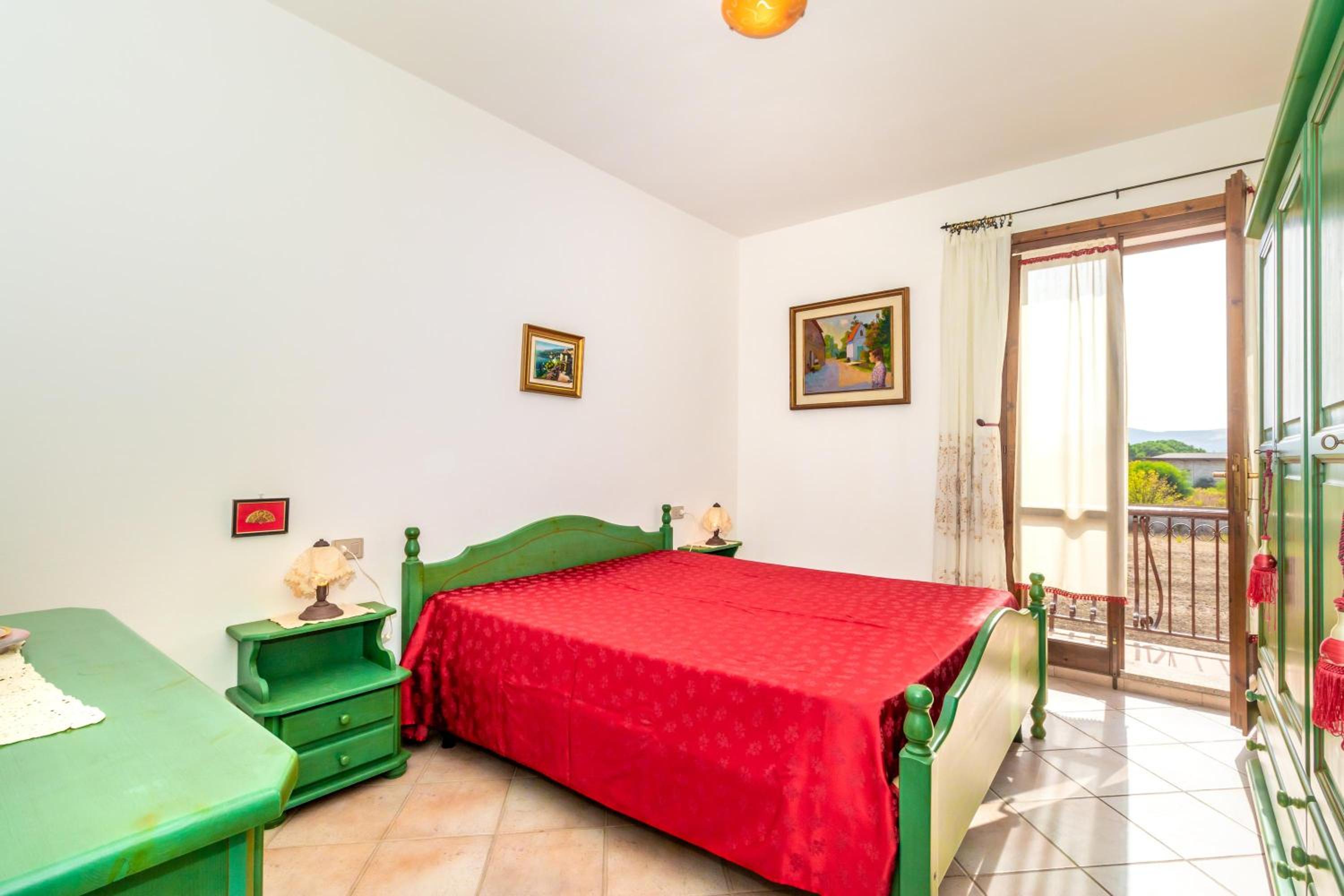 Two-Bedroom Deluxe Apartment with Garden View photo 1