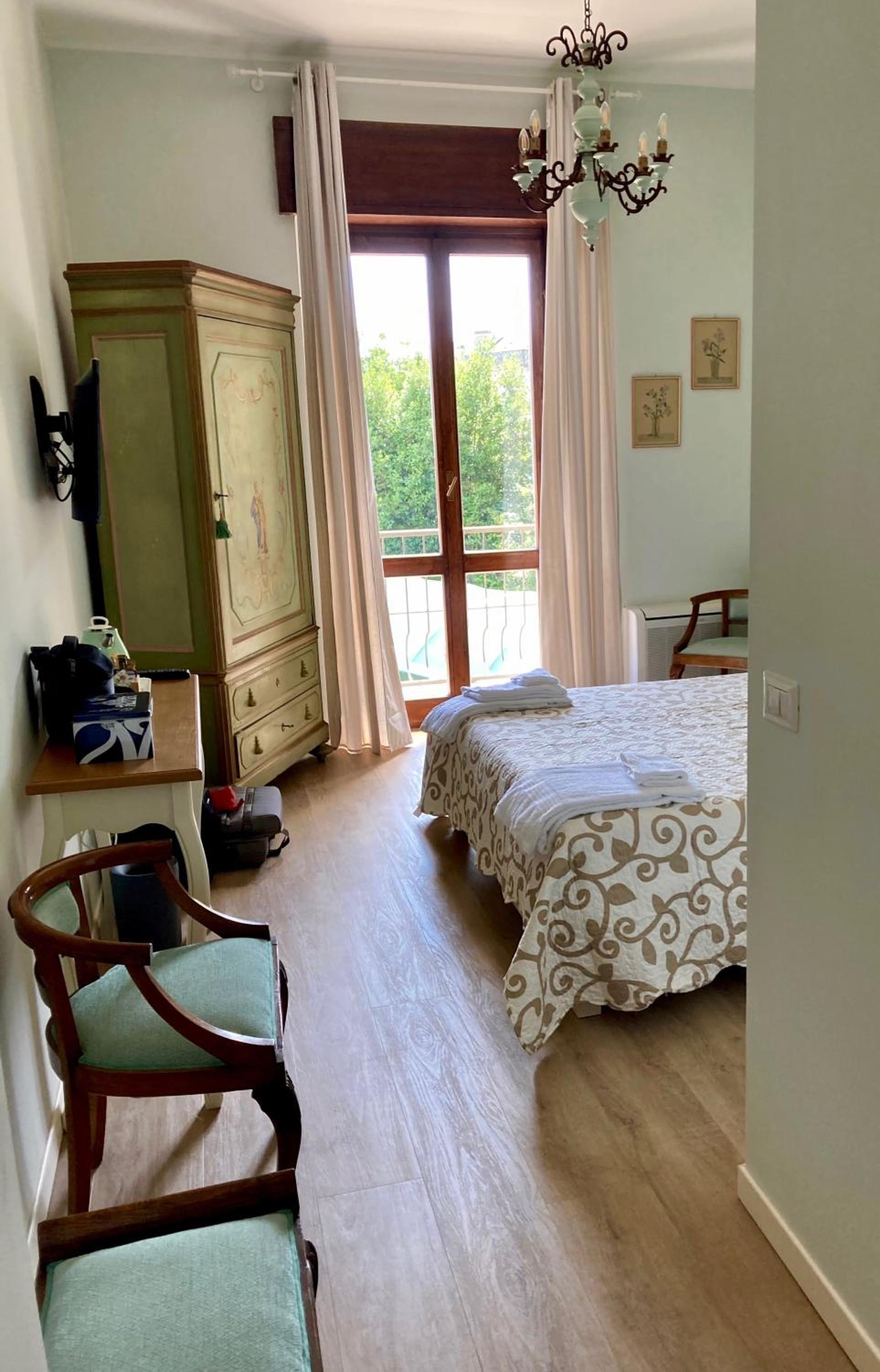 Double Room photo 2