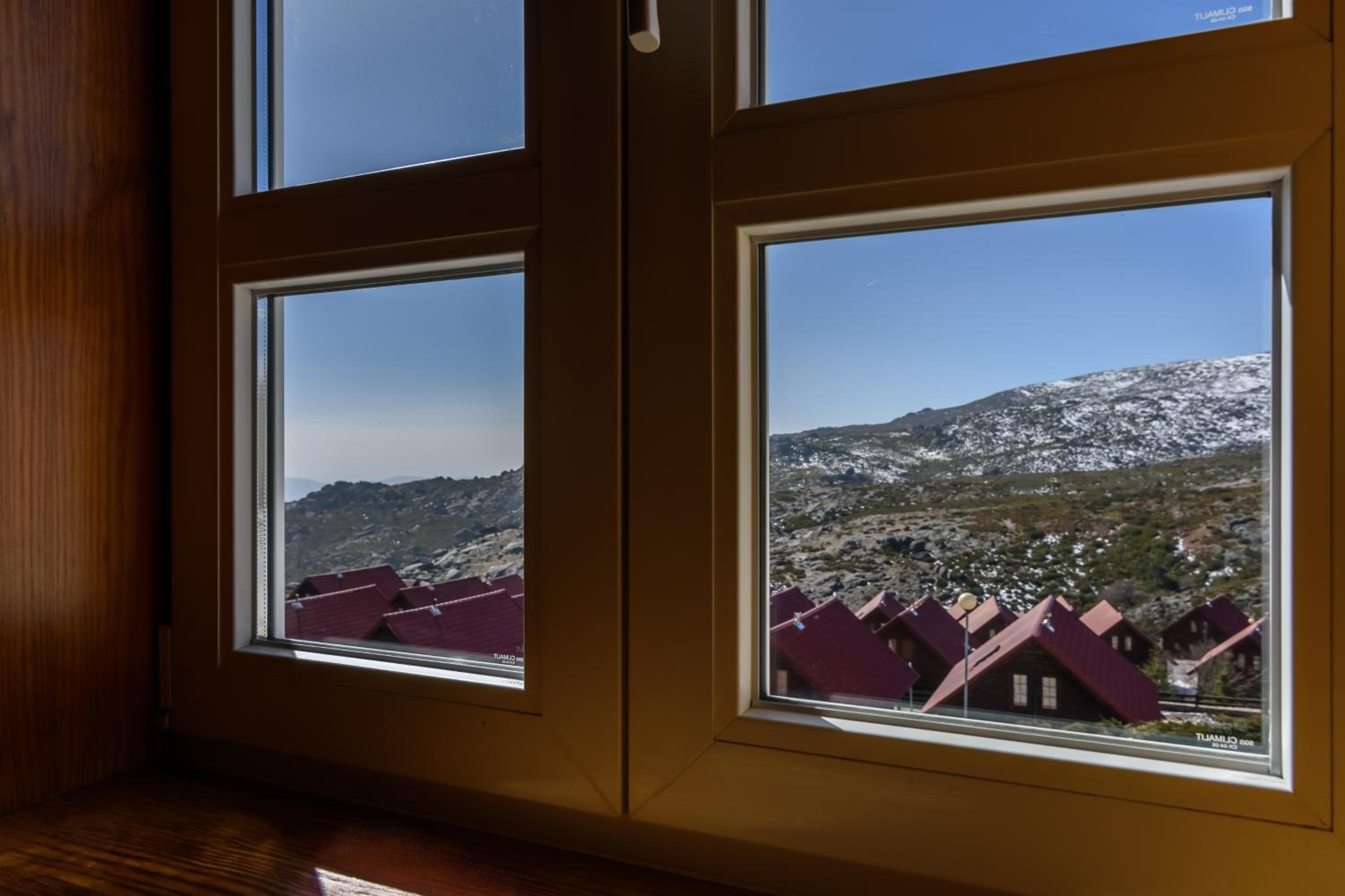 Superior Double or Twin Room (2 Adults + 1 Child) with Panoramic View - Photo 2