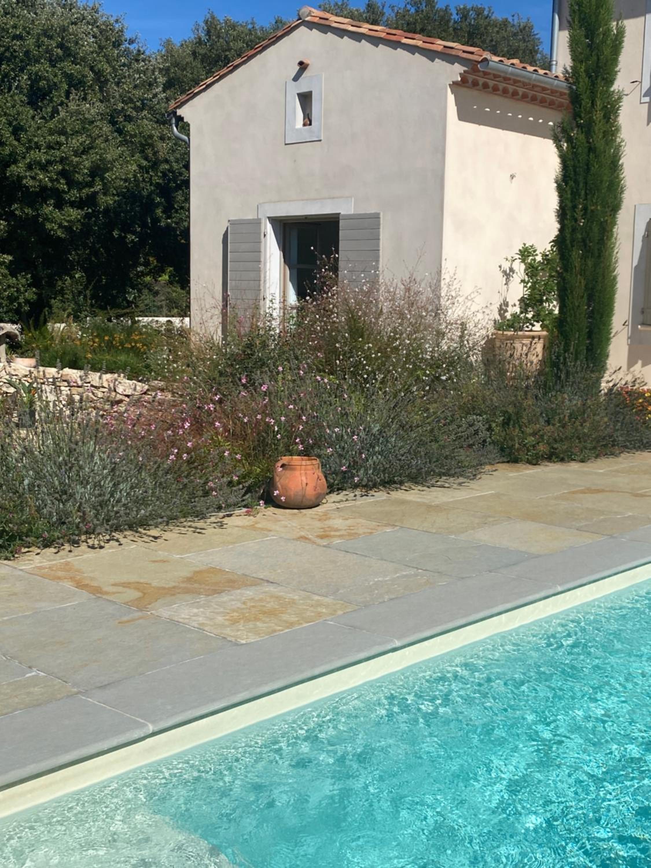 Double Room with Pool View photo 3