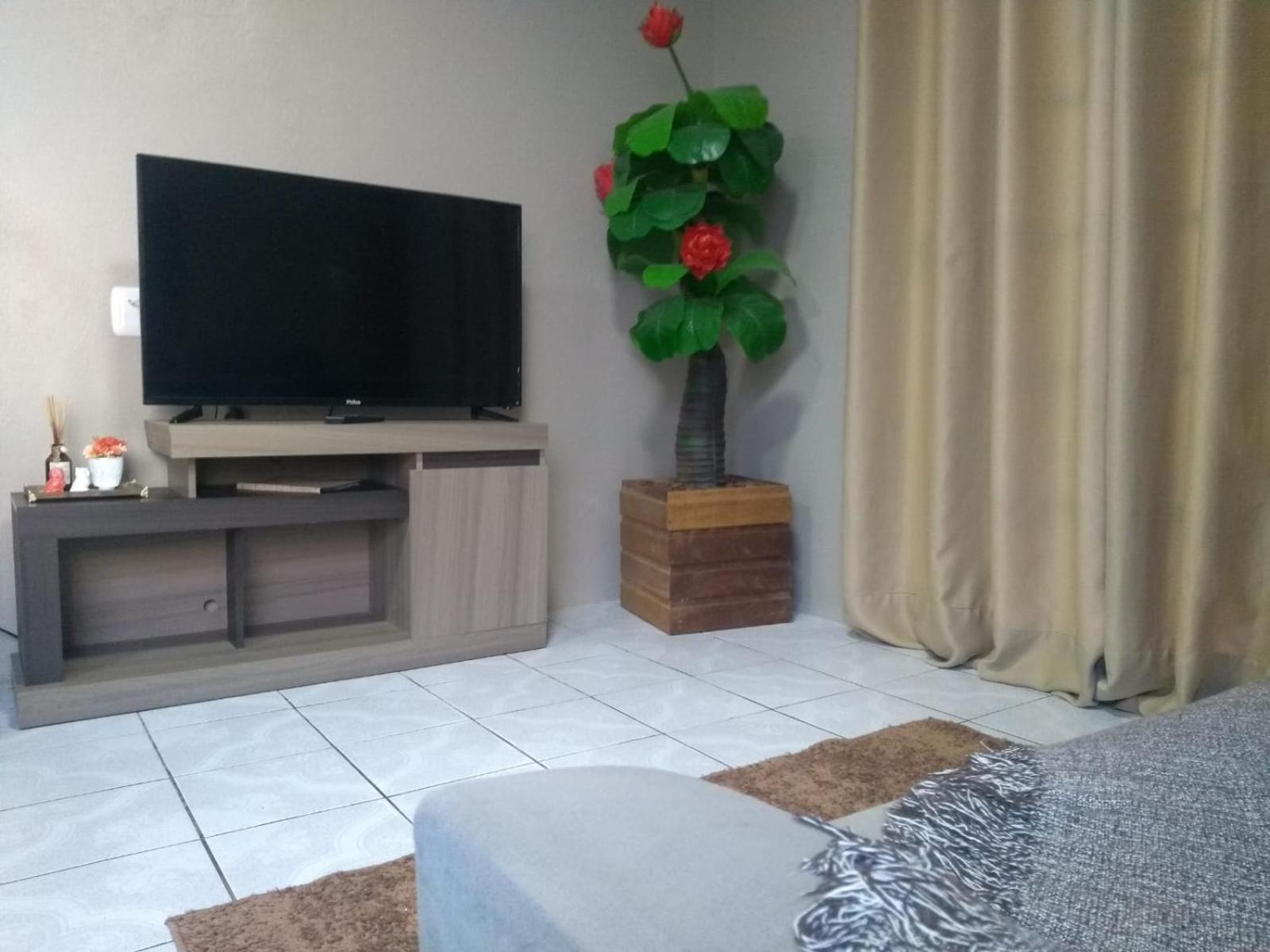 One-Bedroom Apartment - Photo 10