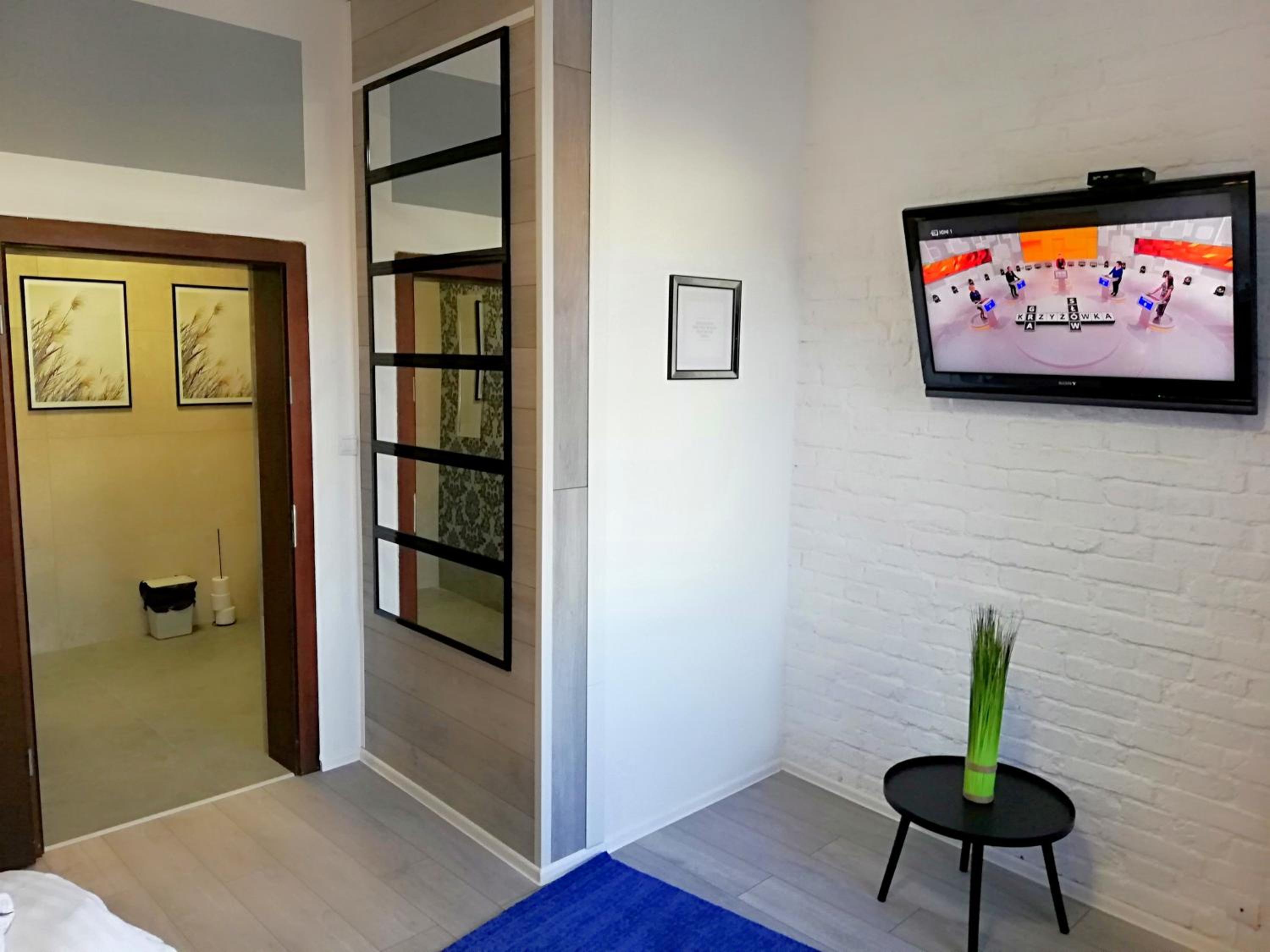 Deluxe Double Room with Extra Bed photo 2