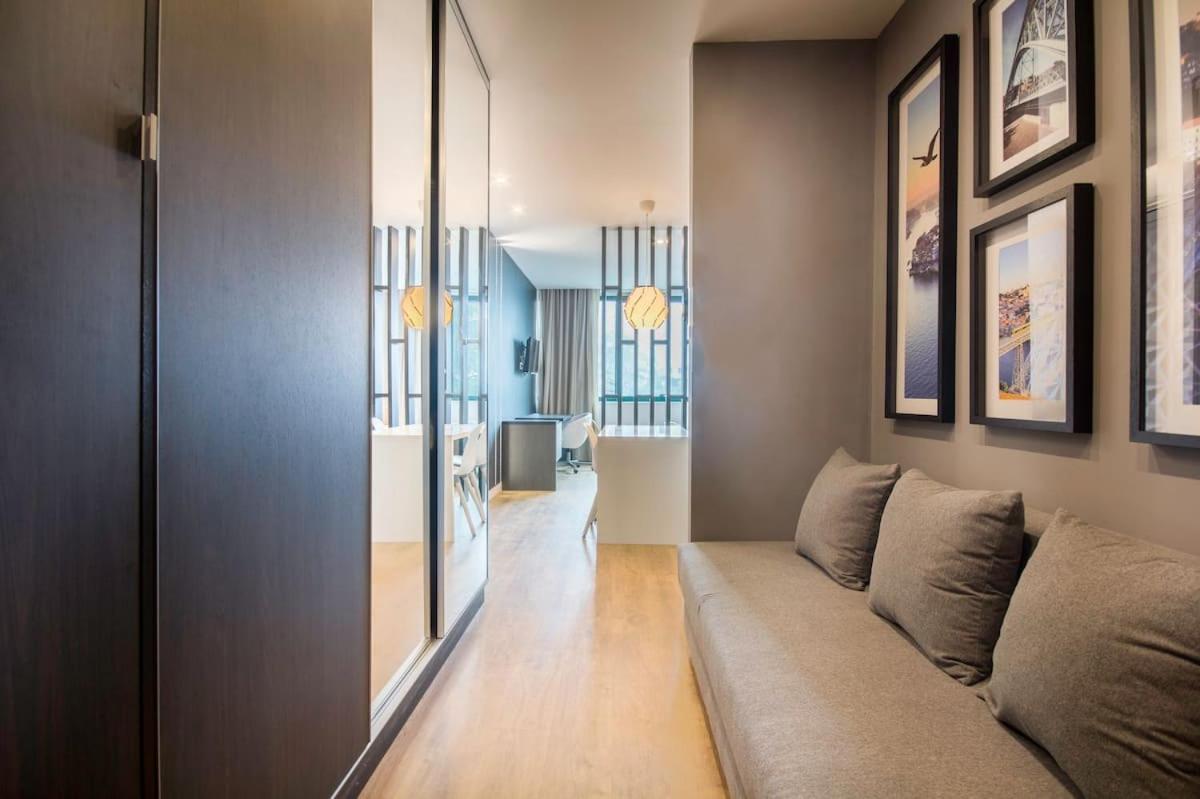 One-Bedroom Apartment - Photo 14