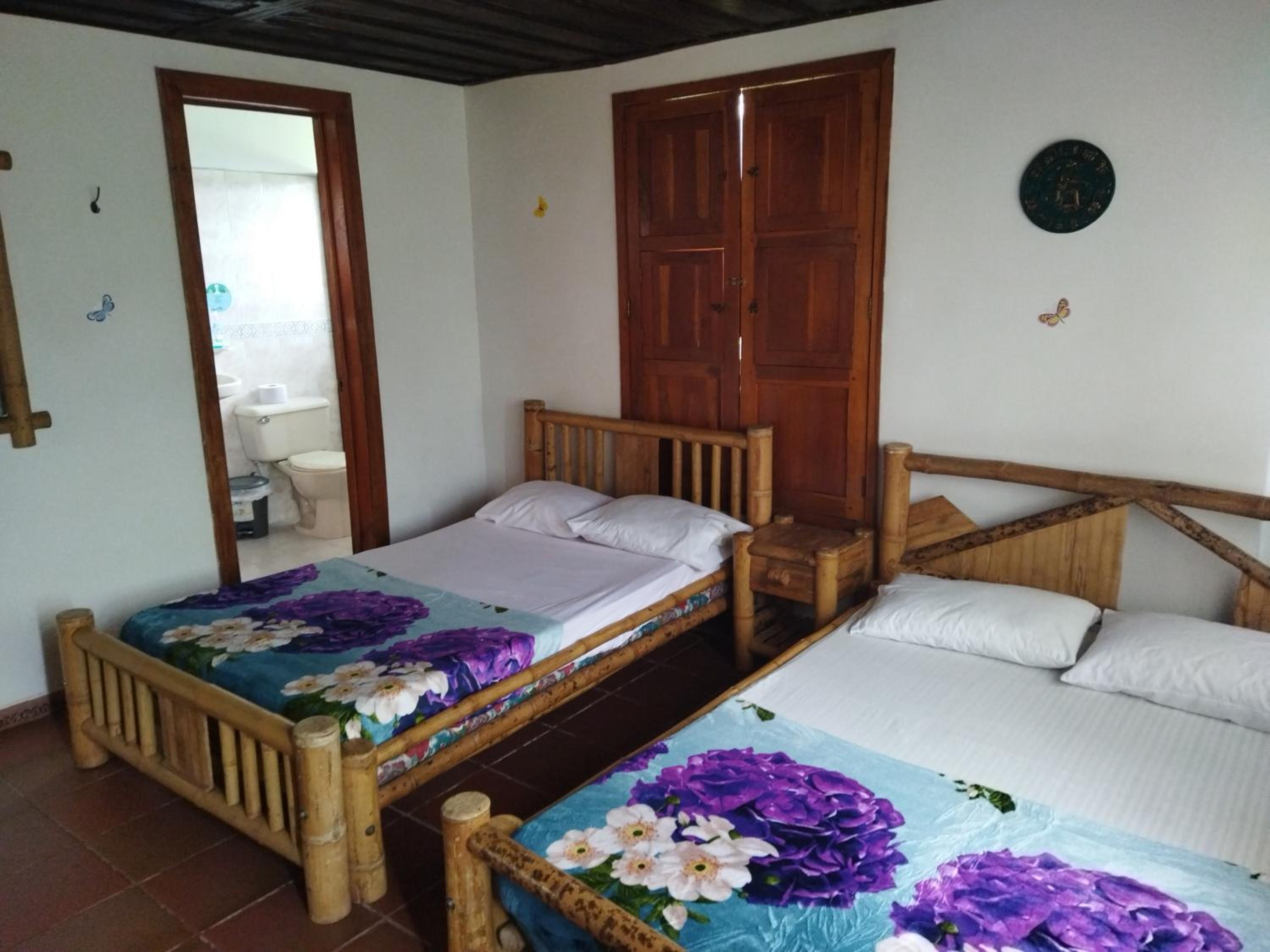 Quadruple Room with Private Bathroom