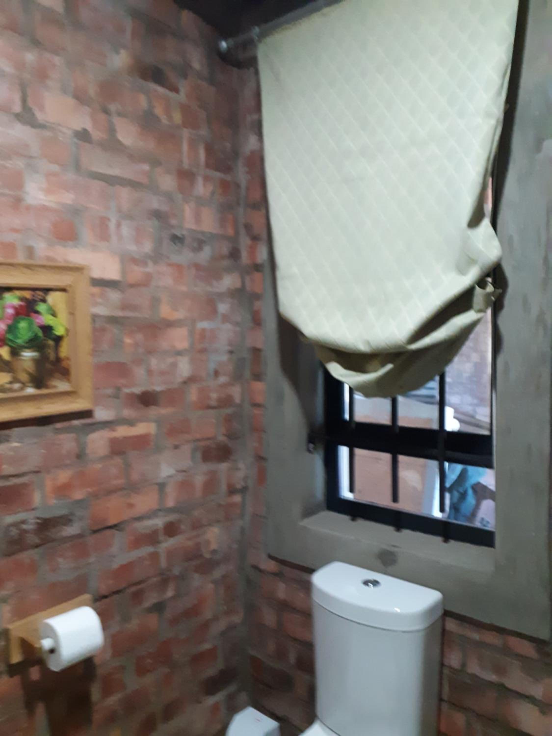 Two-Bedroom House - Photo 34