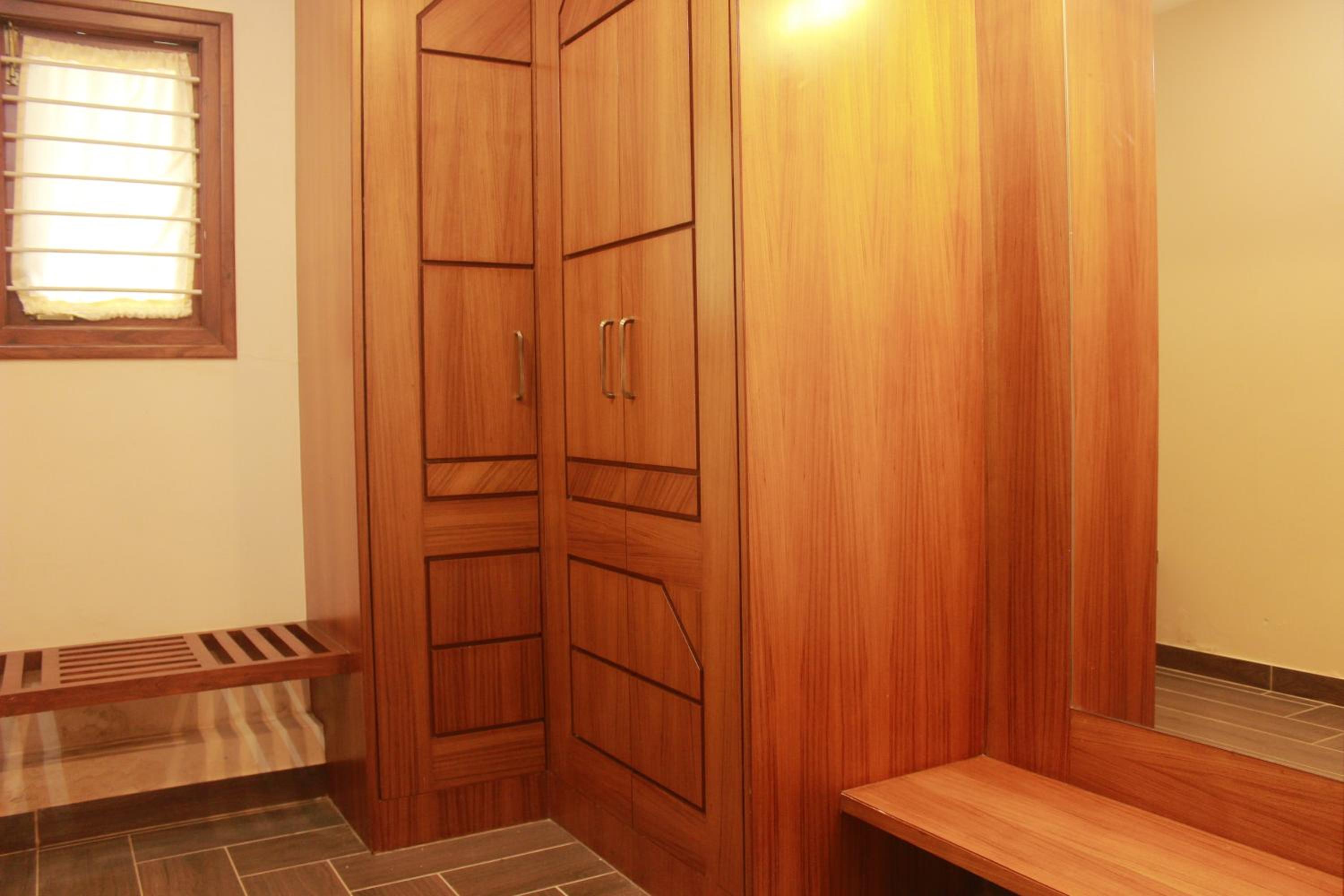 Suite - Photo 63