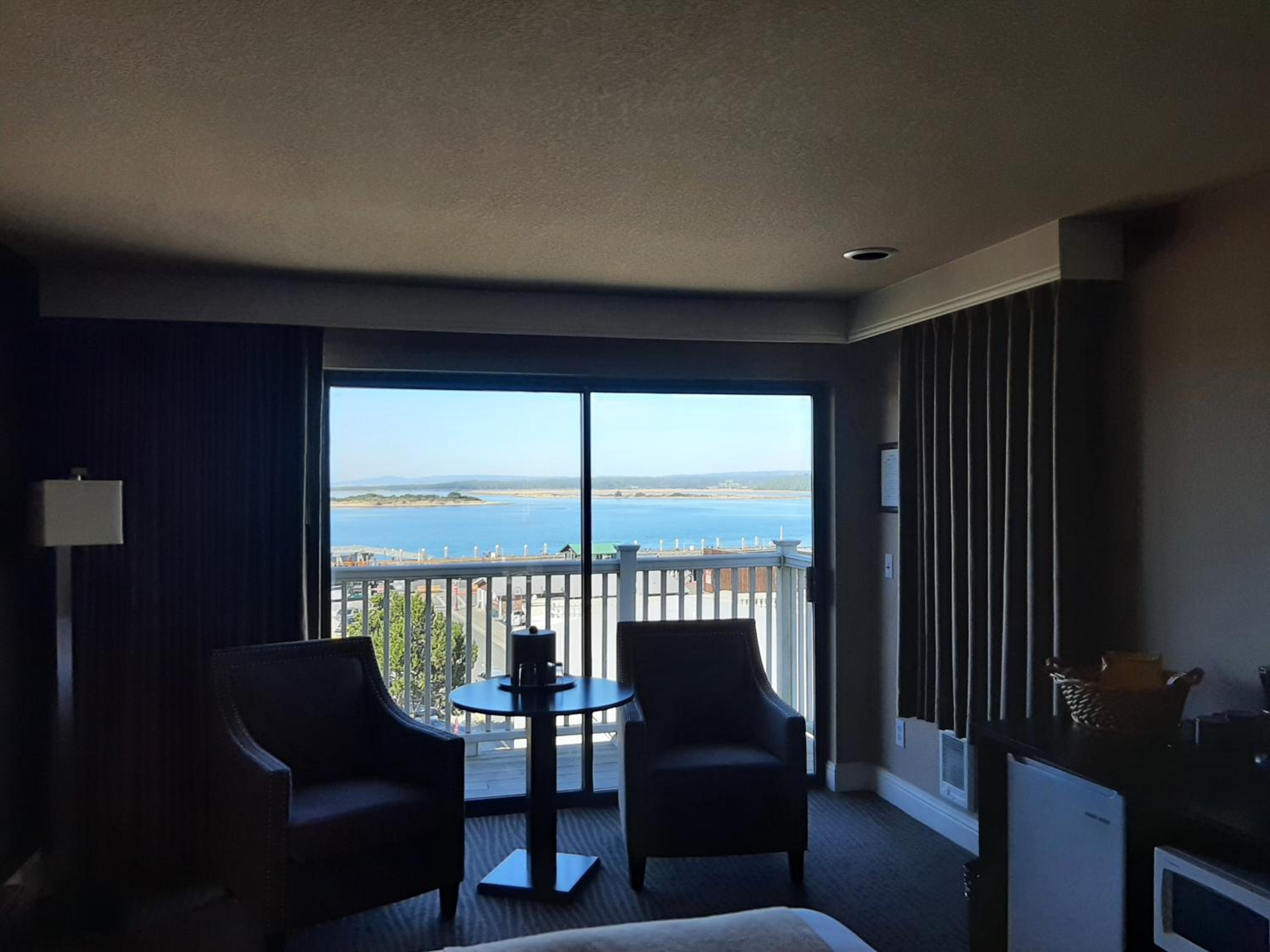 Standard Double Room - Photo 12