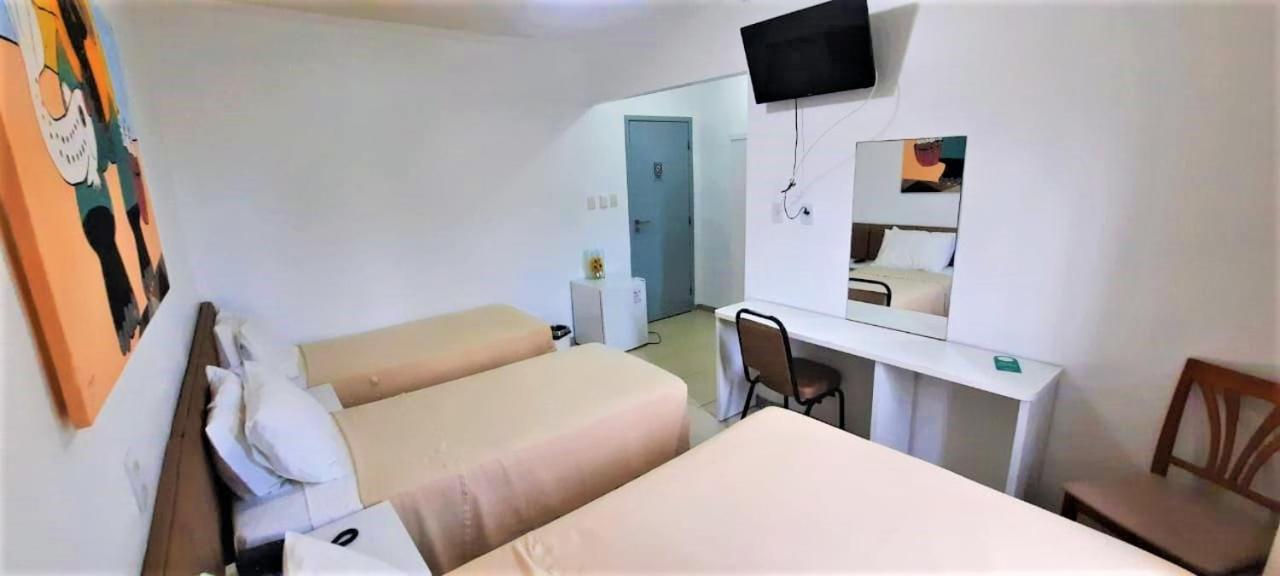 Standard Family Room - Photo 14