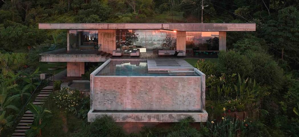 Deluxe Villa
