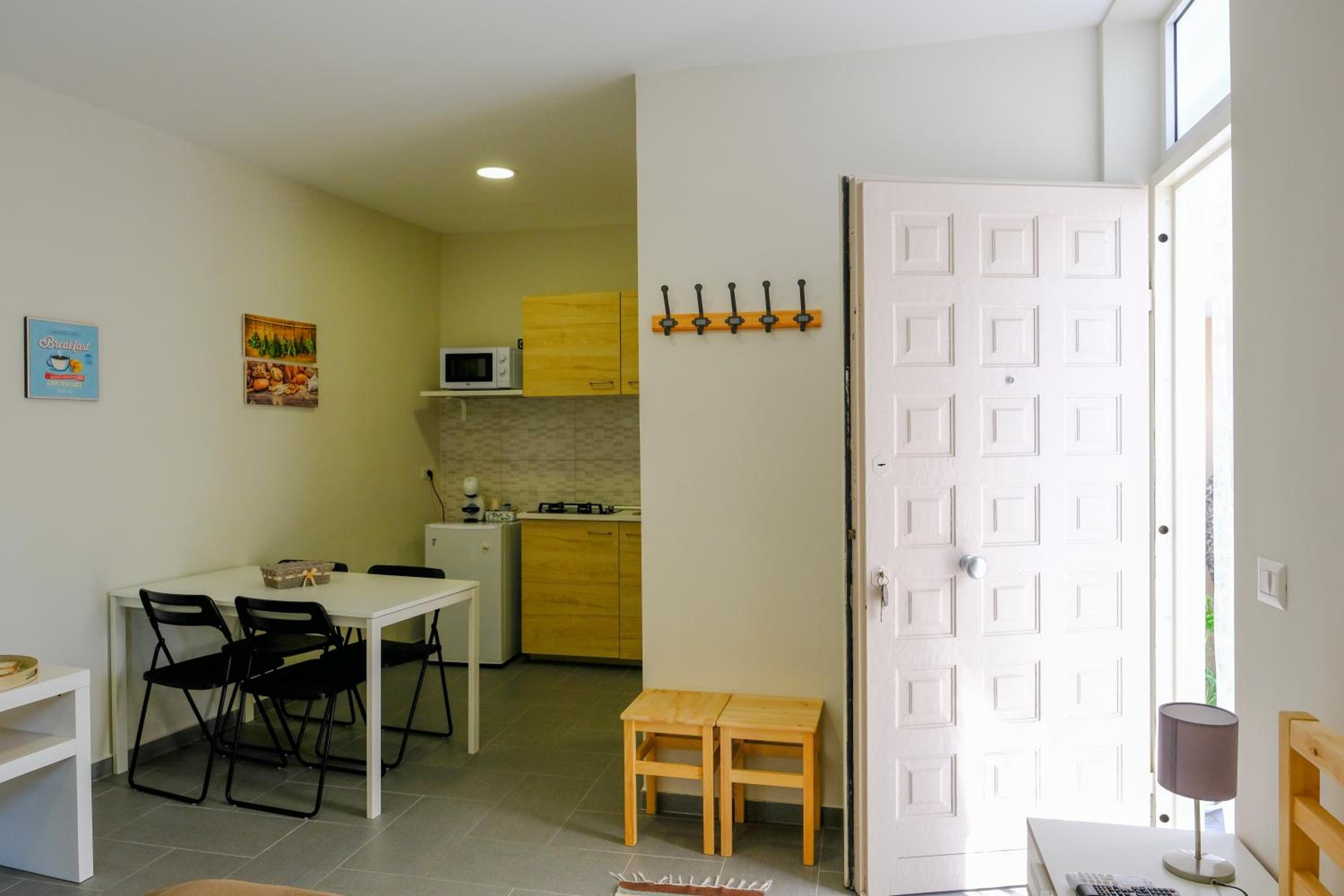 Family Studio - Photo 4