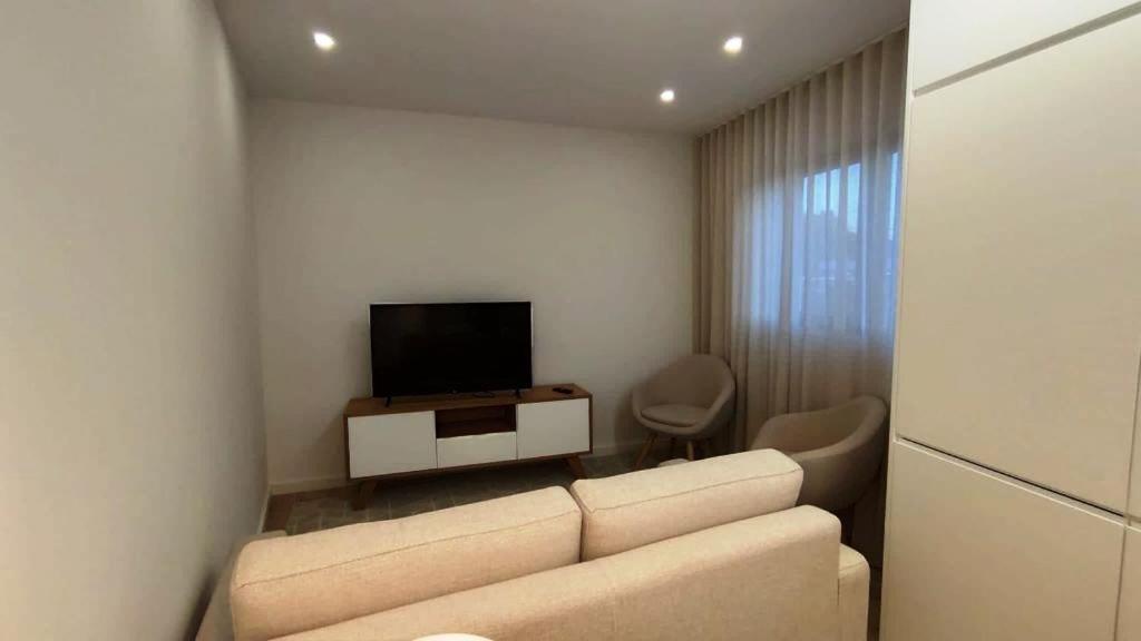 Two-Bedroom Apartment - Photo 13